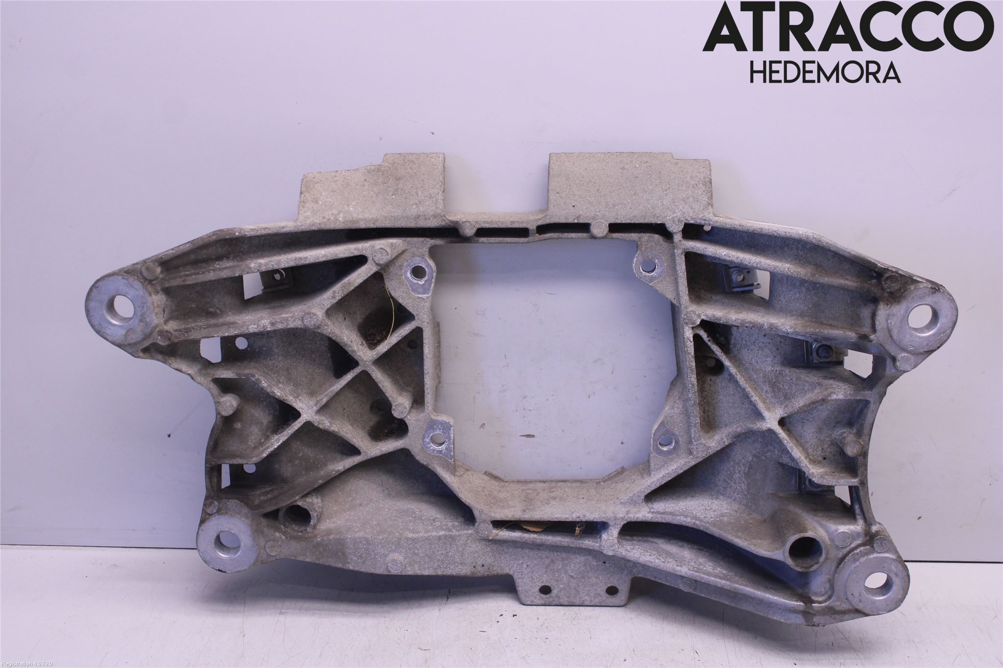 Audi A6/S6 4G 11-18 Växellådsbalk