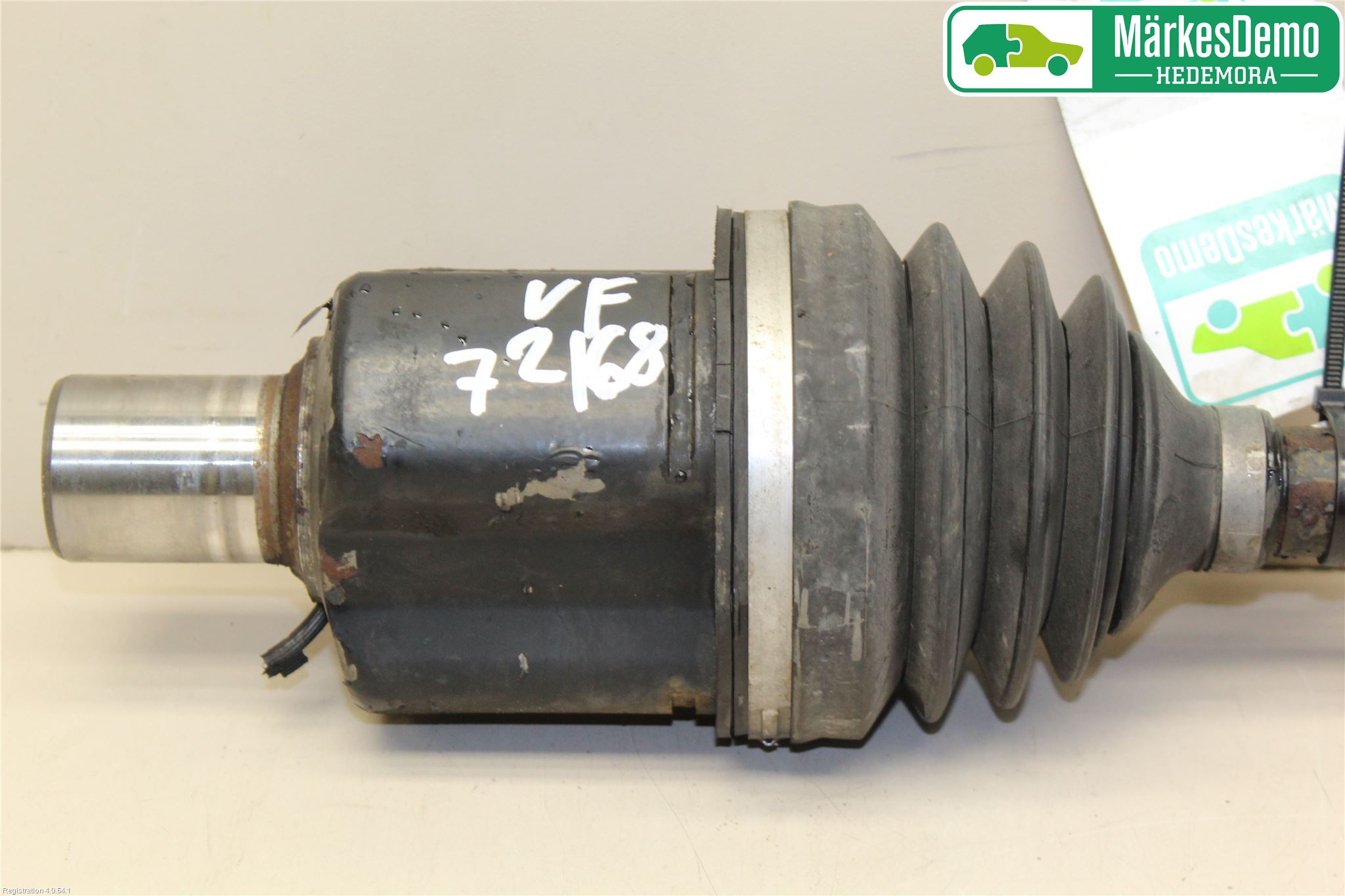 Cadillac STS SEVILLE Drivaxel Fram Vänster