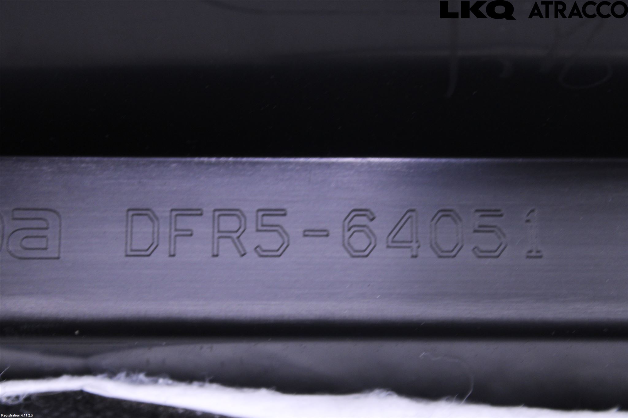 Mazda CX-30 20- Handskfacklucka