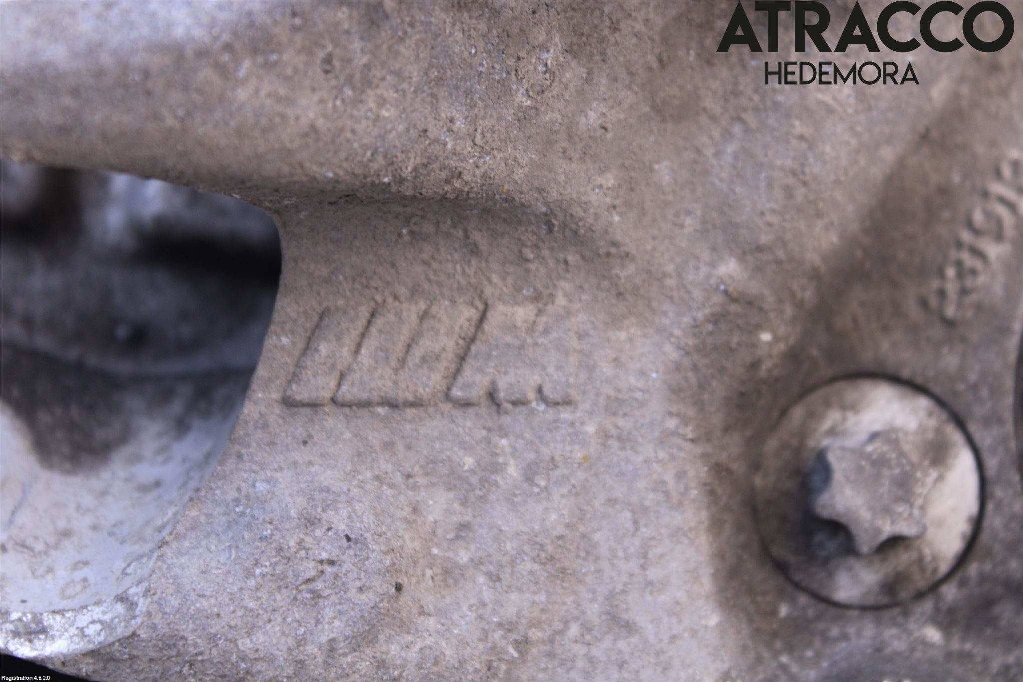 BMW 2 F22/F23/F87 Coupé/Cab 13-21 Styrspindel Lagerhus Vä