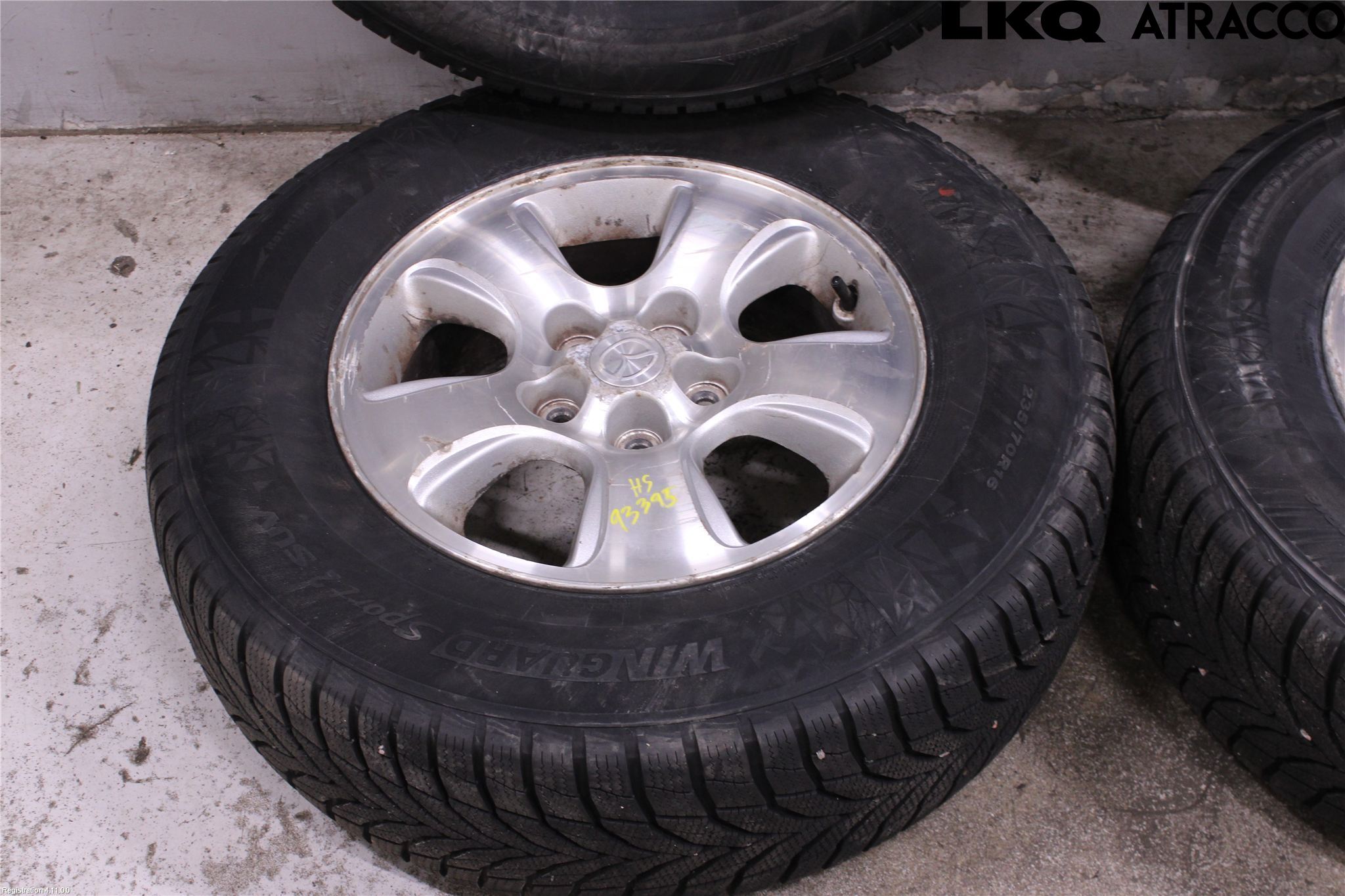 Mazda TRIBUTE Vinterdäck Alumfälg 4St