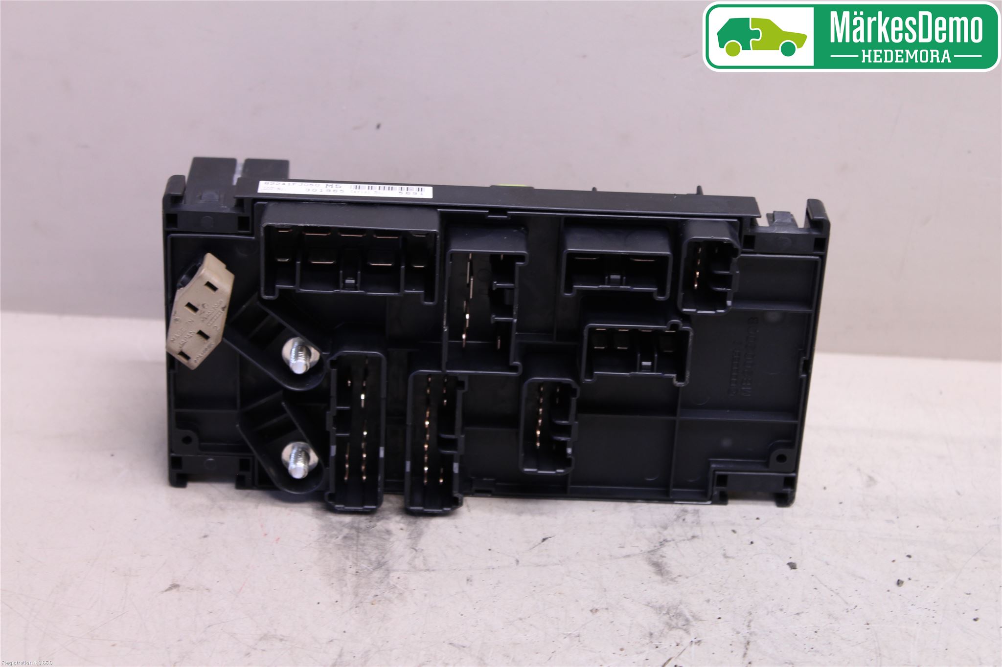 Subaru IMPREZA IV 13-17 Säkringsdosa-Elcentral