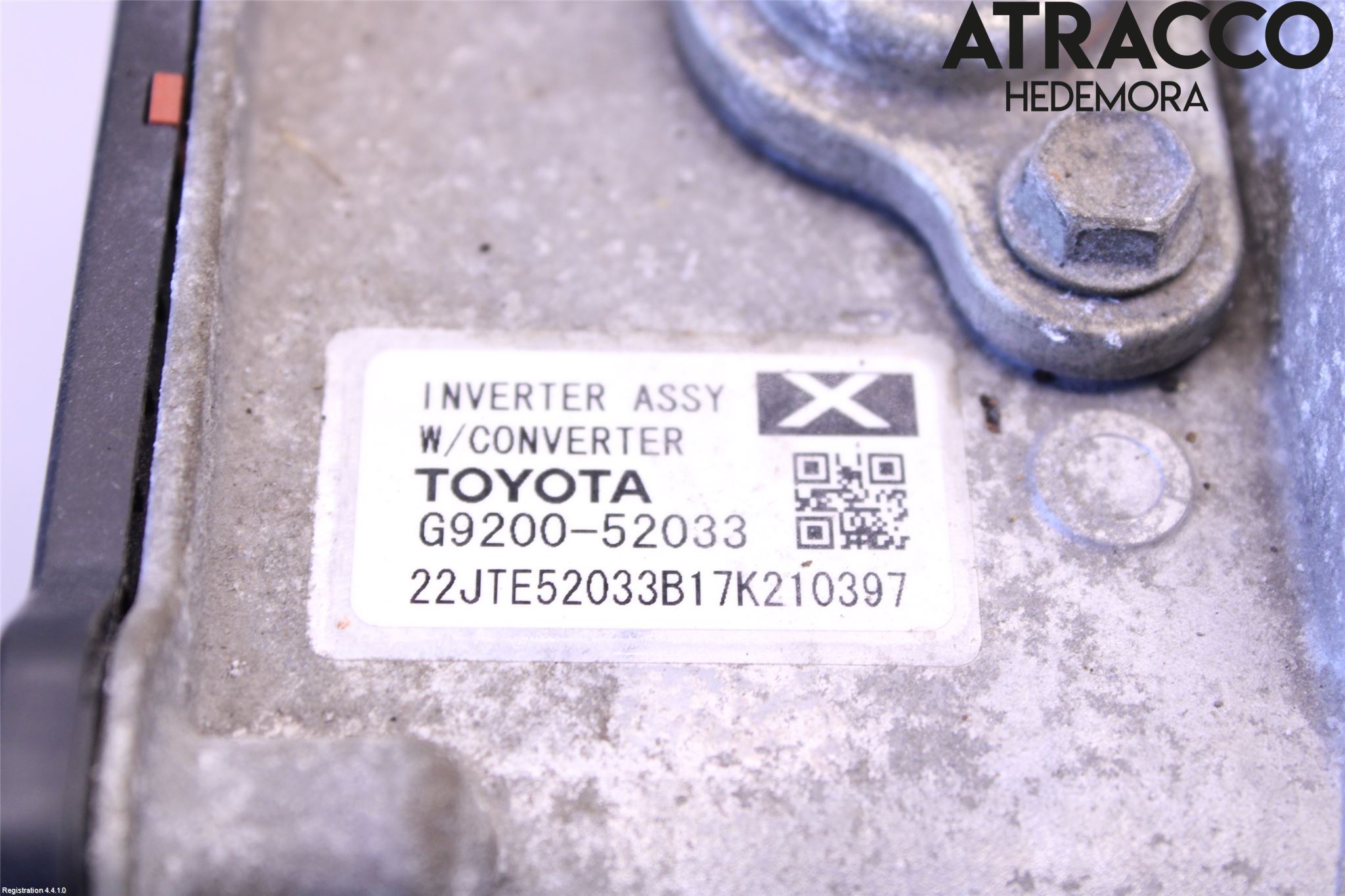 Toyota YARIS XP130 12-14 Hybridconverter