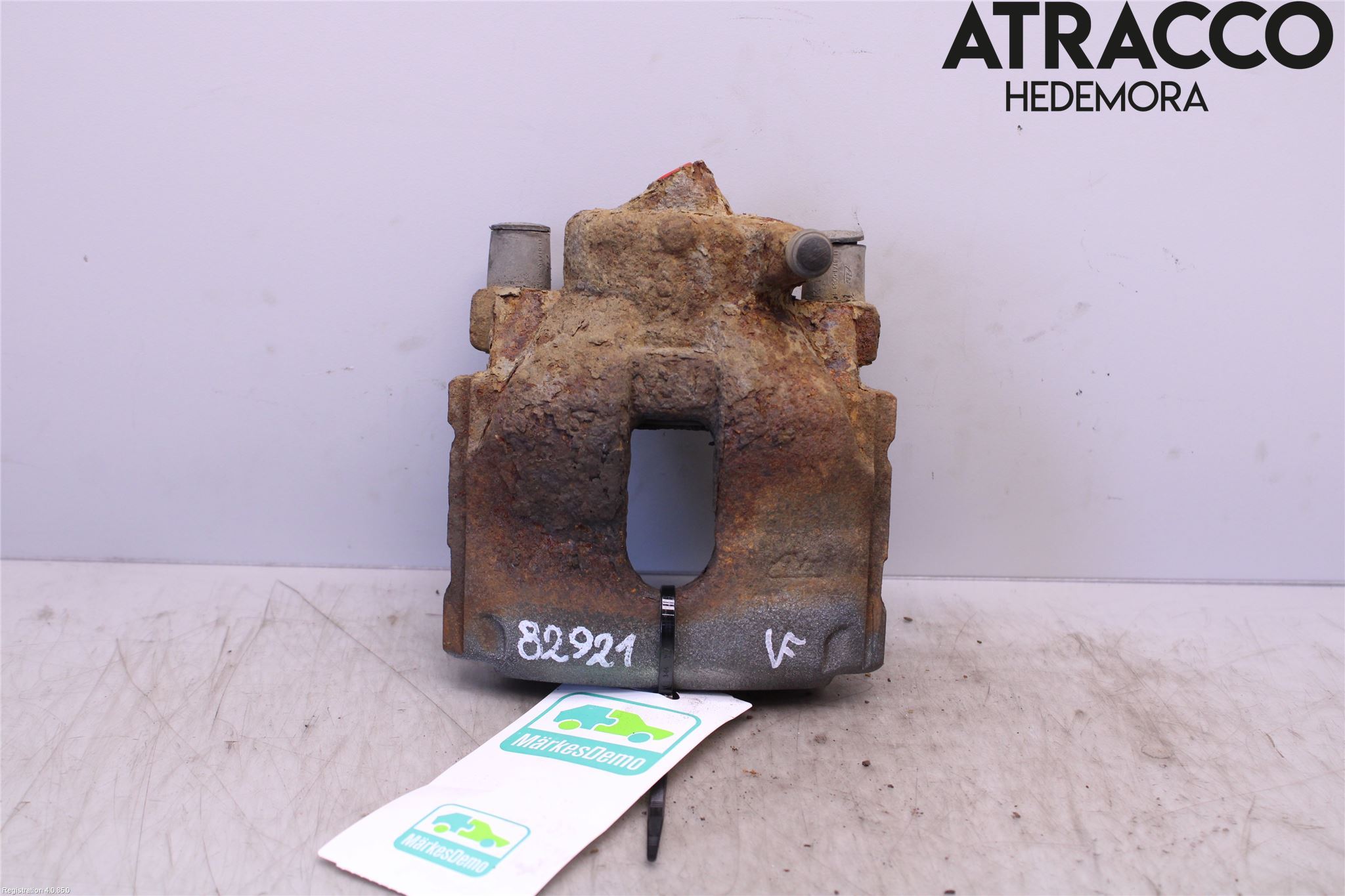Toyota AVENSIS 98-02 Bromsok Fram Vänster
