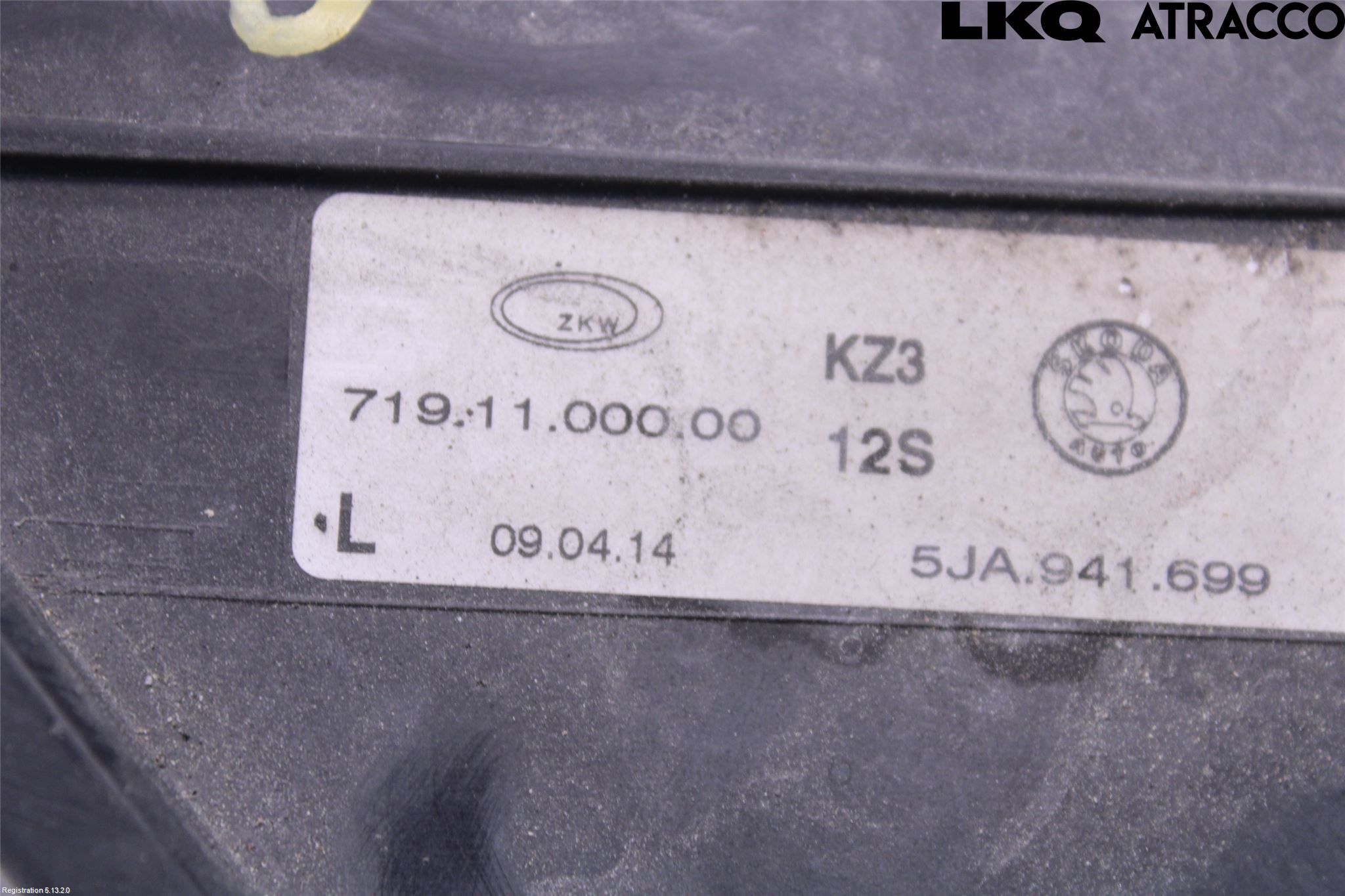 Skoda RAPID Dimljus-Varselljus Fram