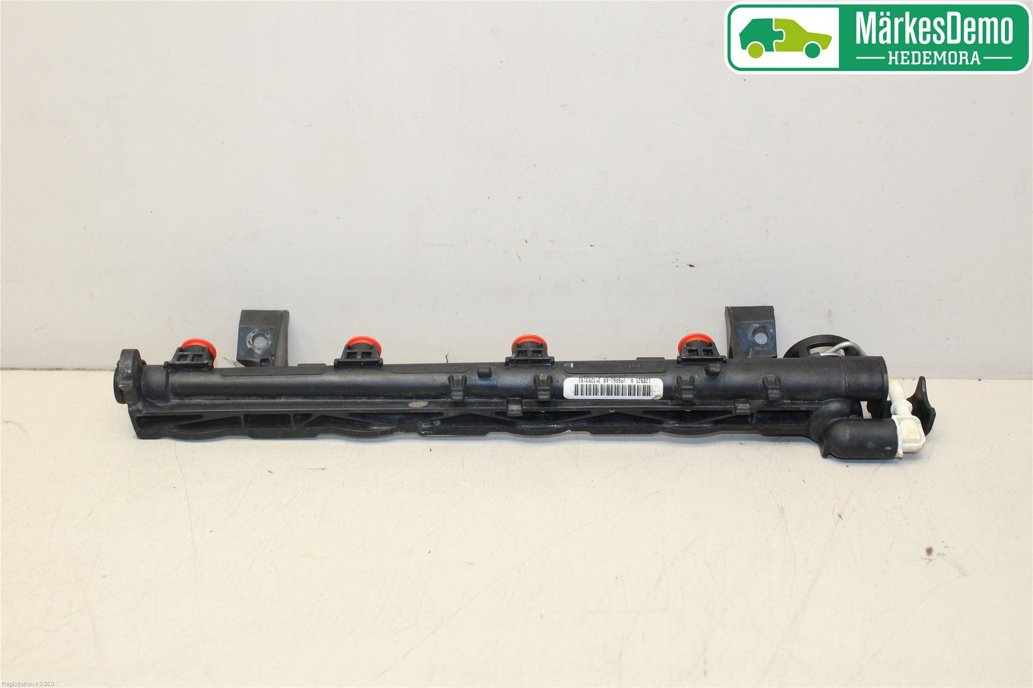 Ford FIESTA 13-17 Injspridarrör