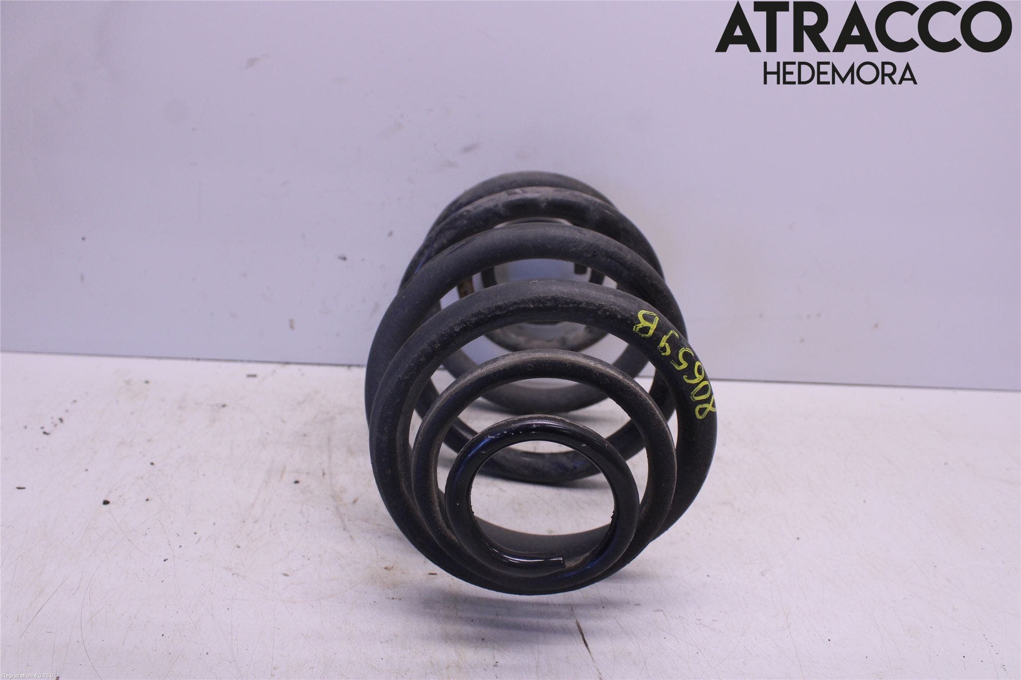 Opel VIVARO 15-19 Fjäder Bak