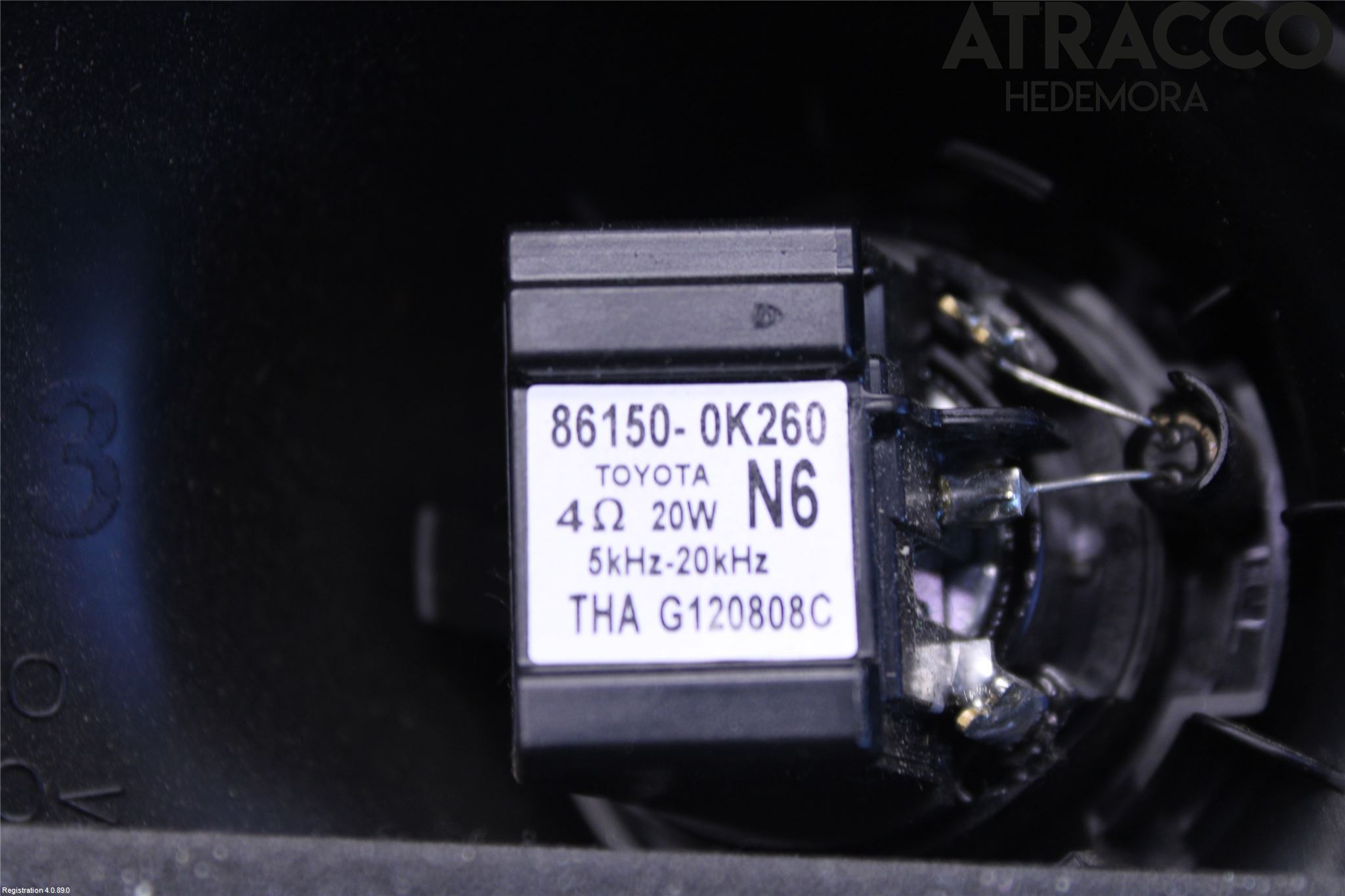 Toyota HILUX 16- Högtalare