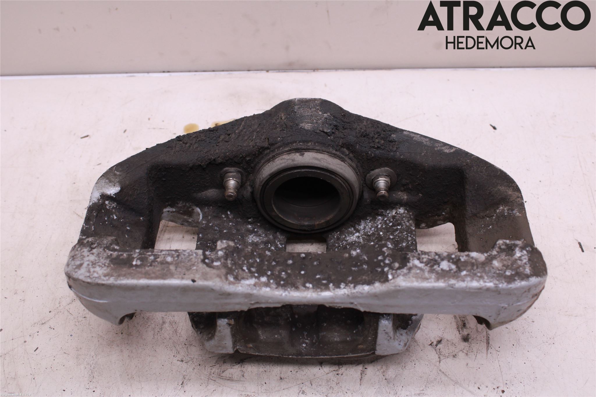 BMW 5 F10/F11/F18 09-17 Bromsok Fram Höger