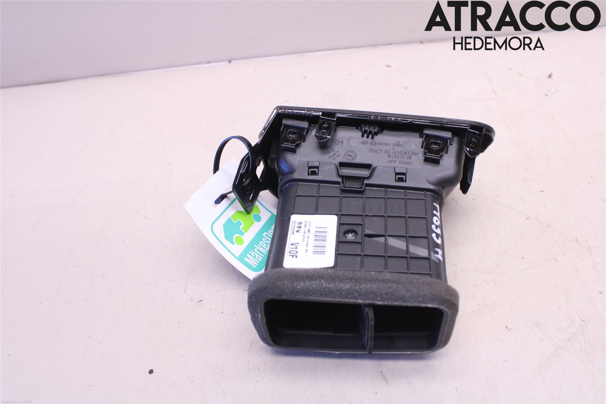 Kia RIO 17- Defrosterkanal-Munstycke