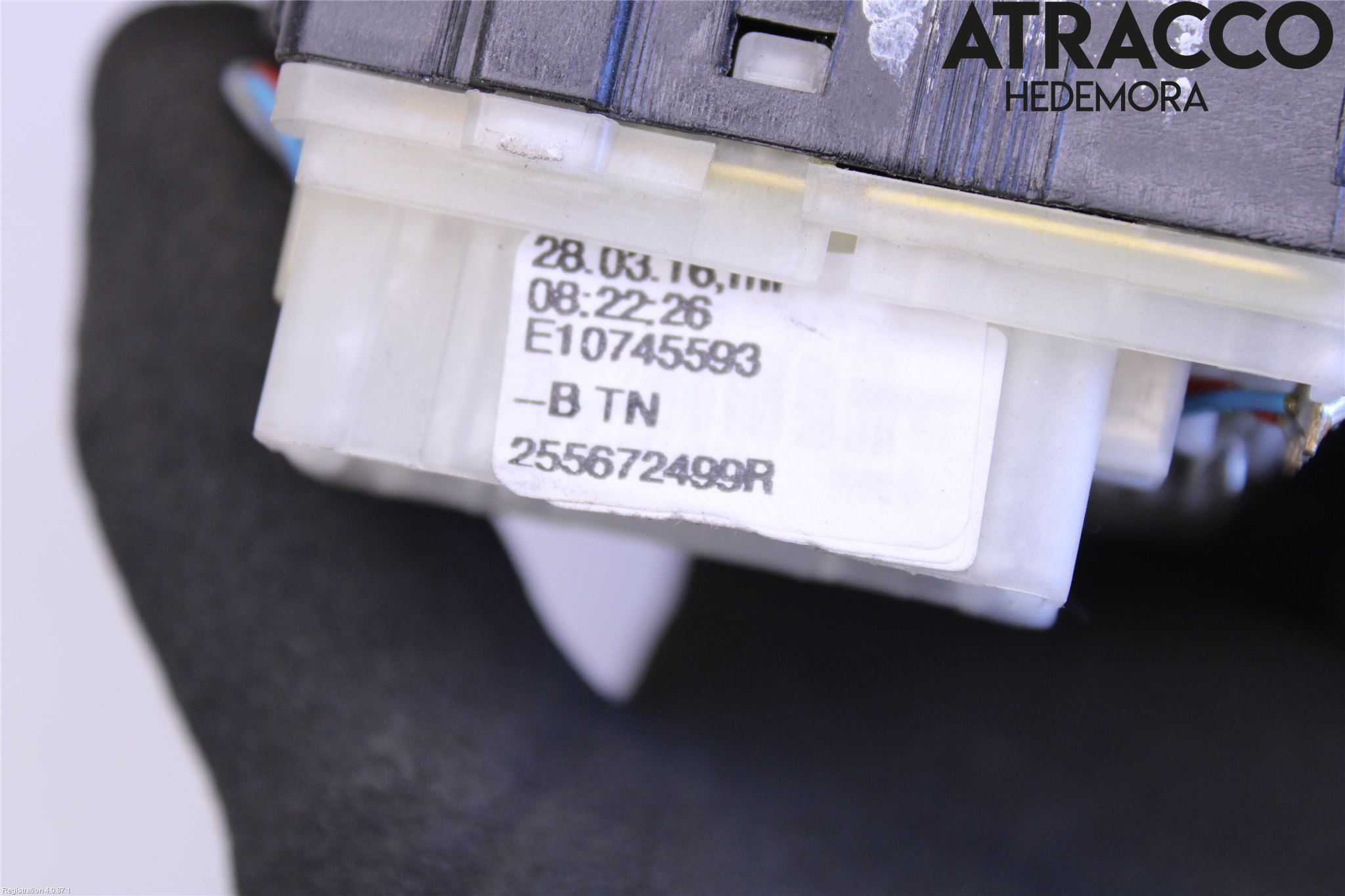 Renault TRAFIC/E-TECH 15- Spak Torkar-Spolomk