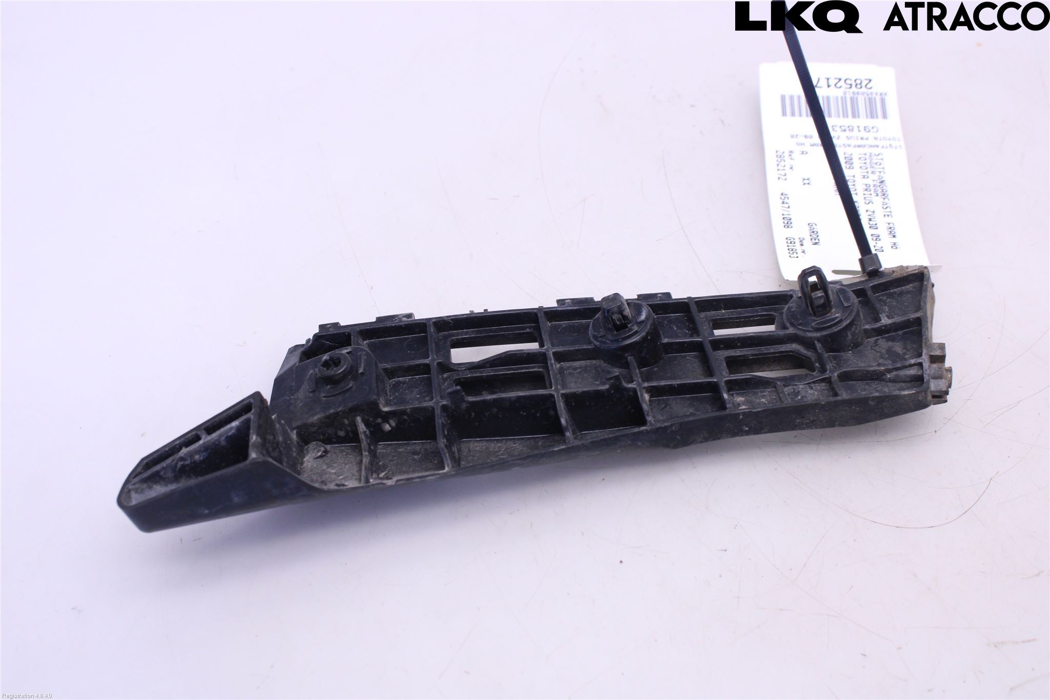 Toyota PRIUS ZVW30 09-20 Stötfångarfäste Fram Hö