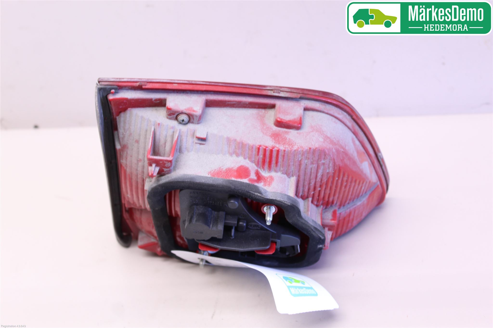 Volkswagen VW TOURAN 10-15 Bakljus Lucka Hö
