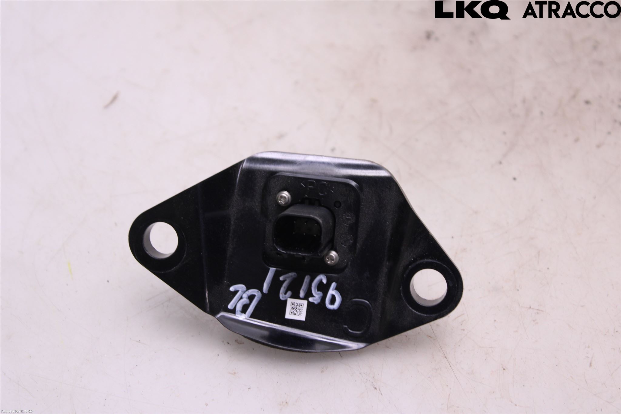 Toyota YARIS XP130 12-14 Parkeringshjälp Kamera