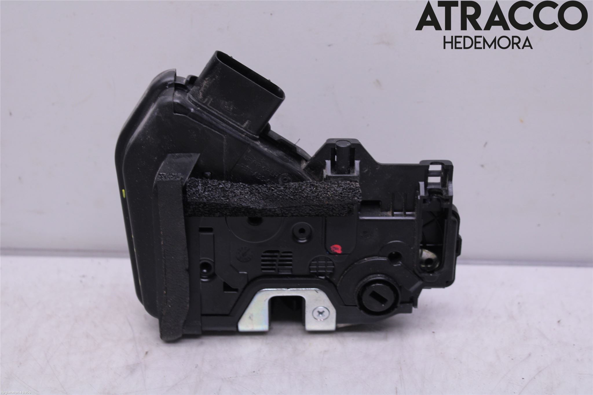 Kia OPTIMA 16-20 Låskista-Dörrlås