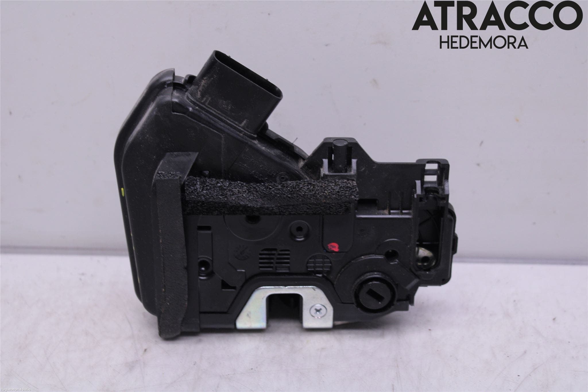 Kia OPTIMA 16-20 Låskista-Dörrlås