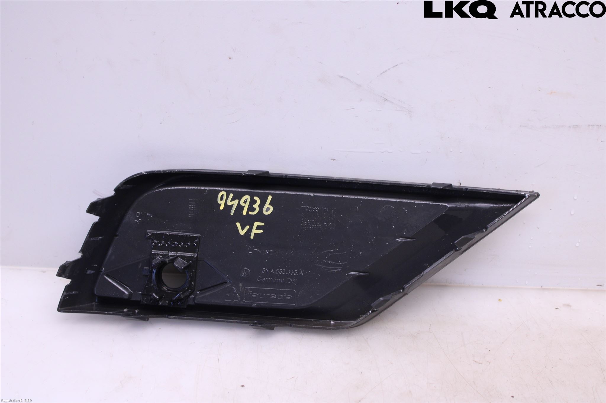 Volkswagen VW TIGUAN 16-24 Grilldel Vänster