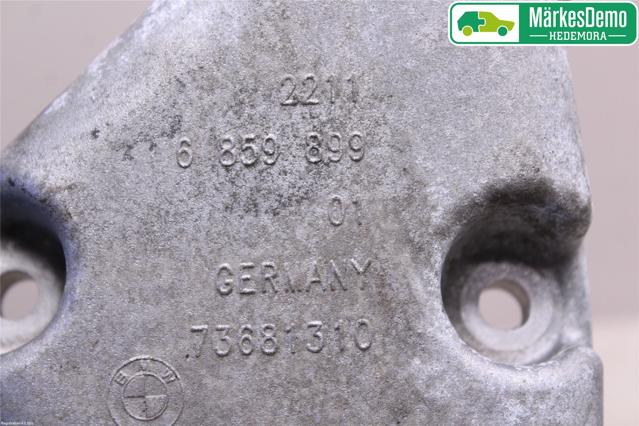 BMW 5 F10/F11/F18 09-17 Motorfäste