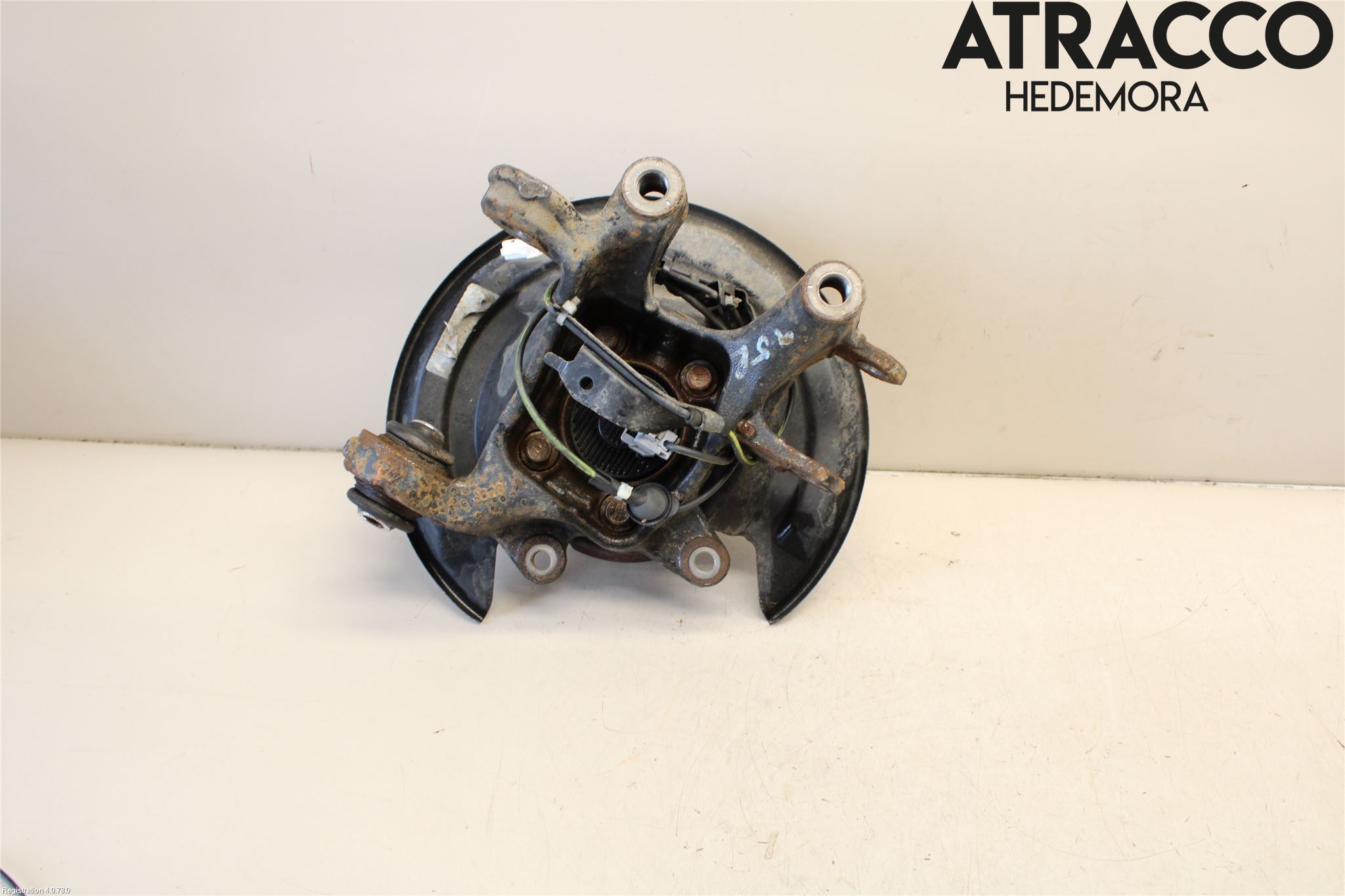 Toyota AURIS 13-19 Hjullagerhus-Spindel Hö B