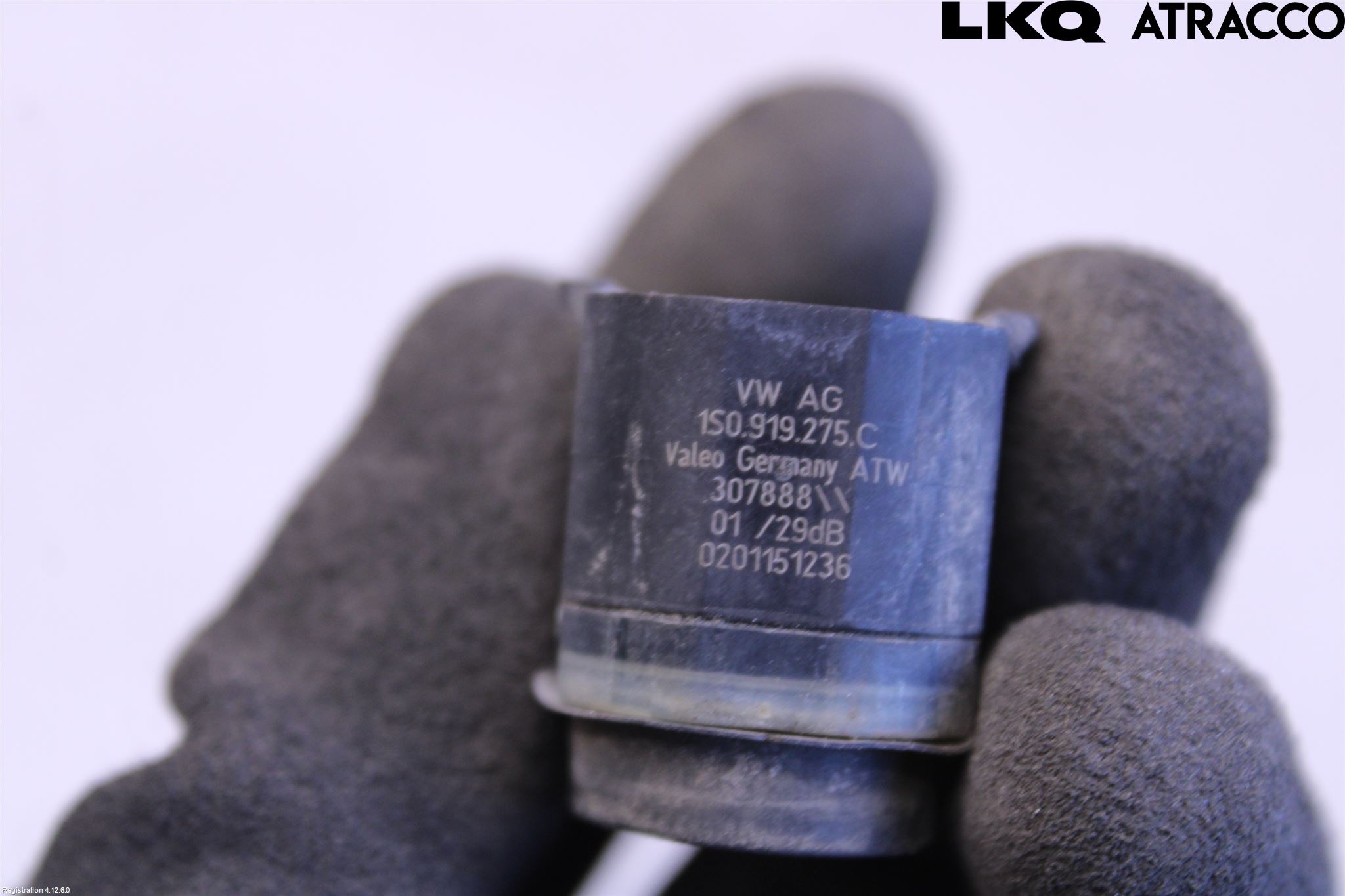 Audi A6 ALLROAD 12-18 Parkeringshjälp Backsensor