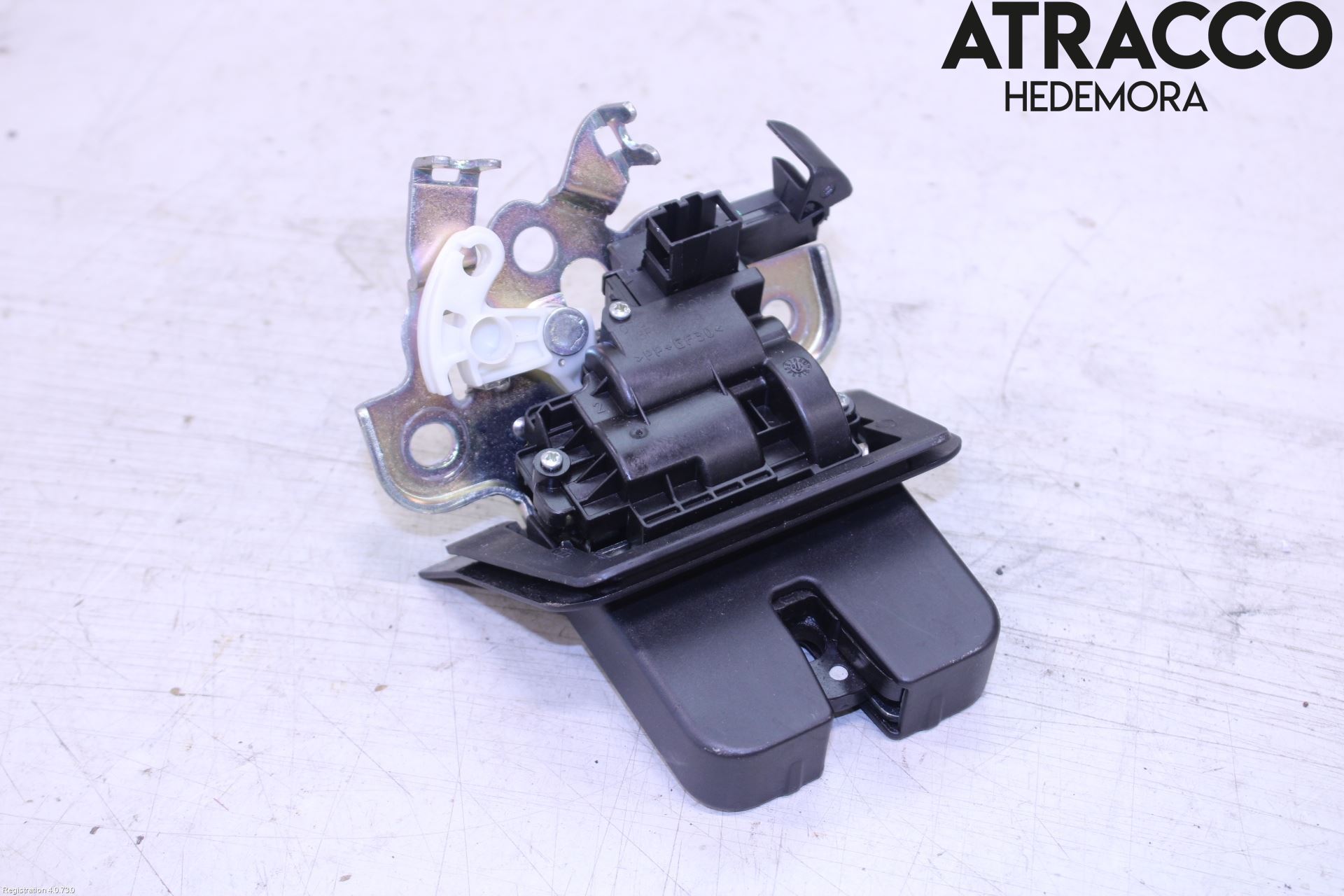 Audi A3/S3 8V 13-20 Låskista Baklucka