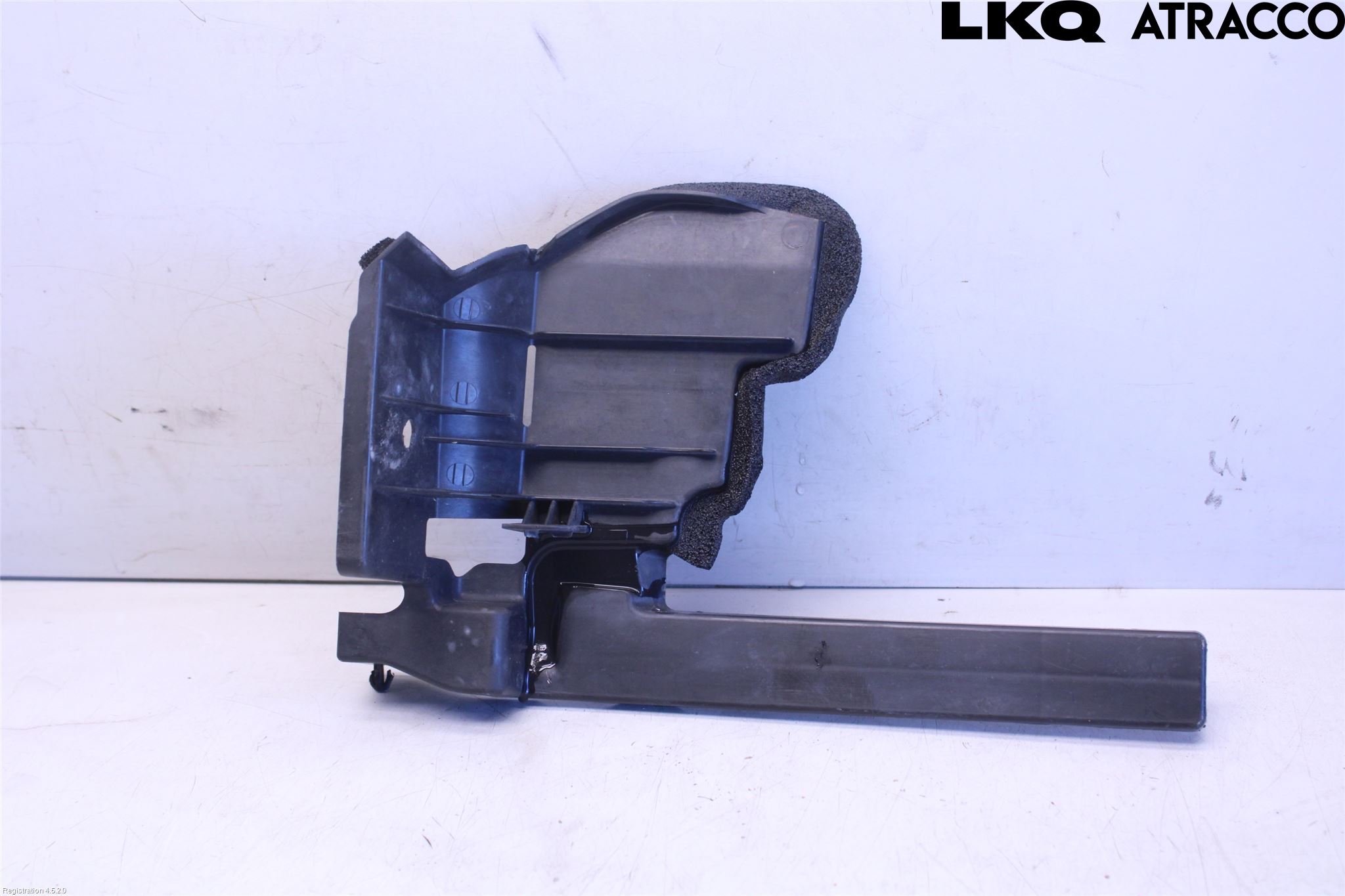Toyota YARIS XP130 12-14 Deflektor Plåt-Plast Kylning