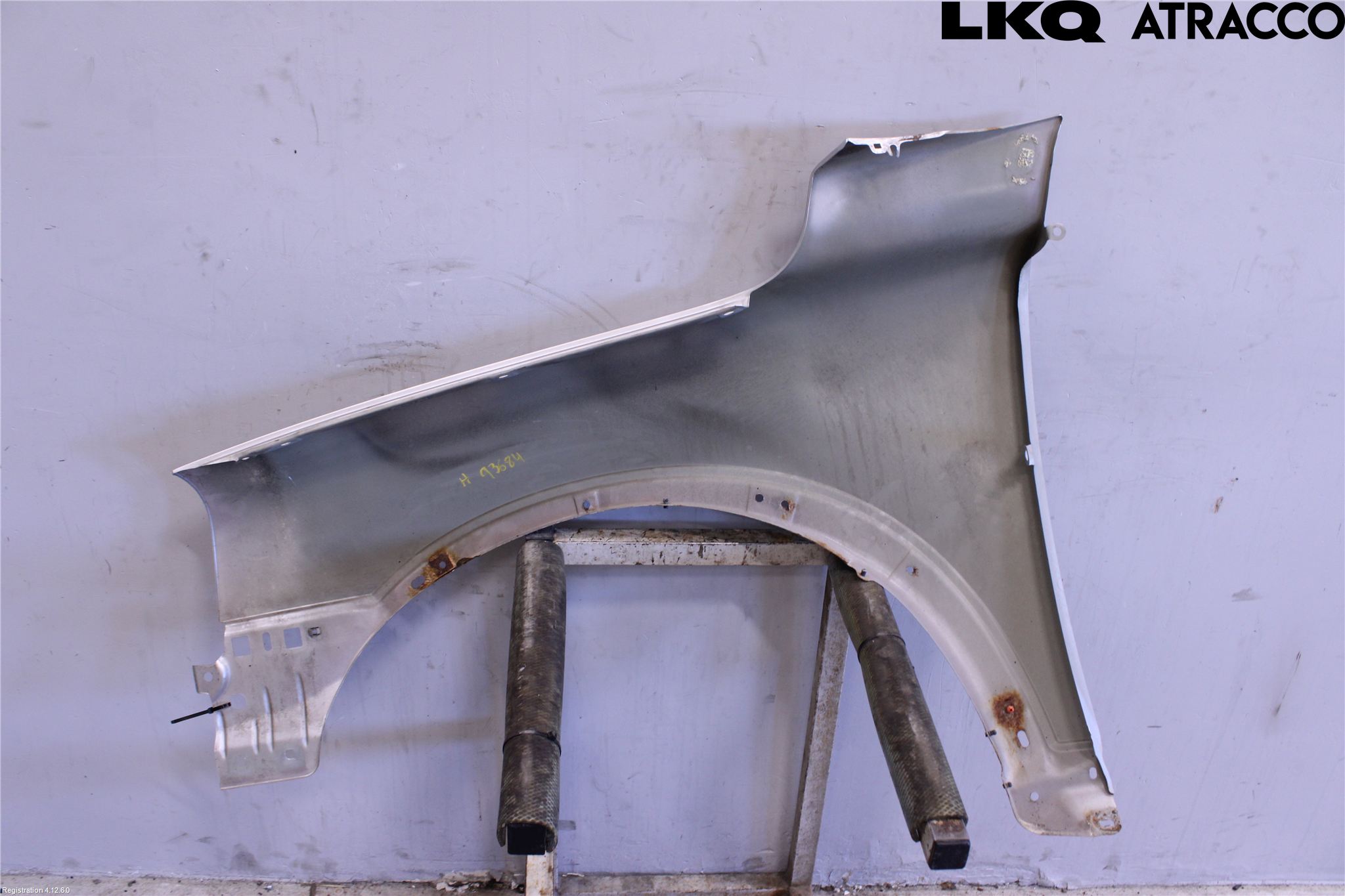 Volvo XC90 03-06 Skärm Fram Höger