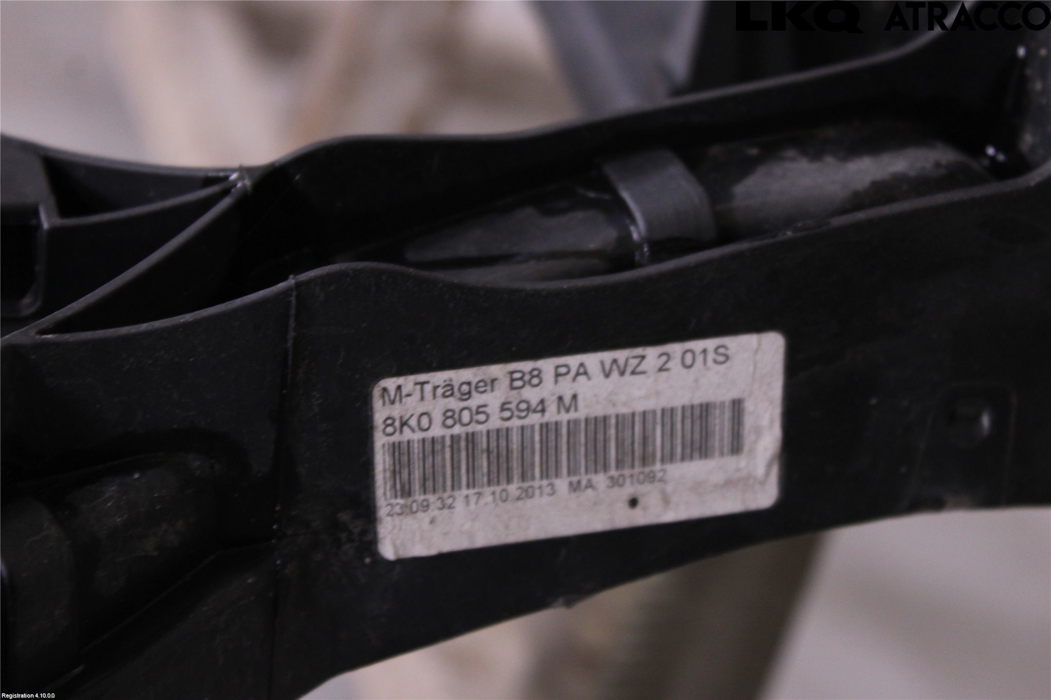 Audi A4 12-15 Frontplåt