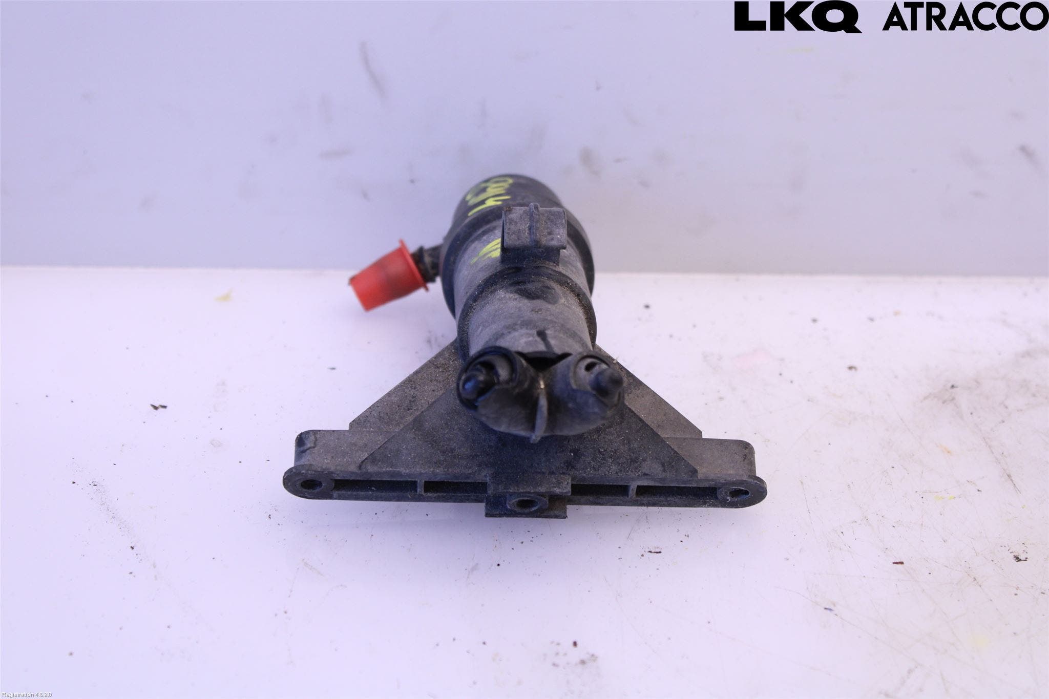 BMW 5 E60/61 Sed/Tou 02-10 Spolarmunstycke Strålkastare