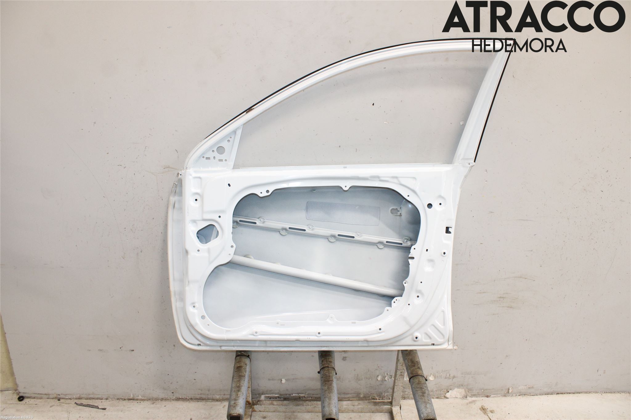 Kia CEED 06-12 Dörr Fram Höger