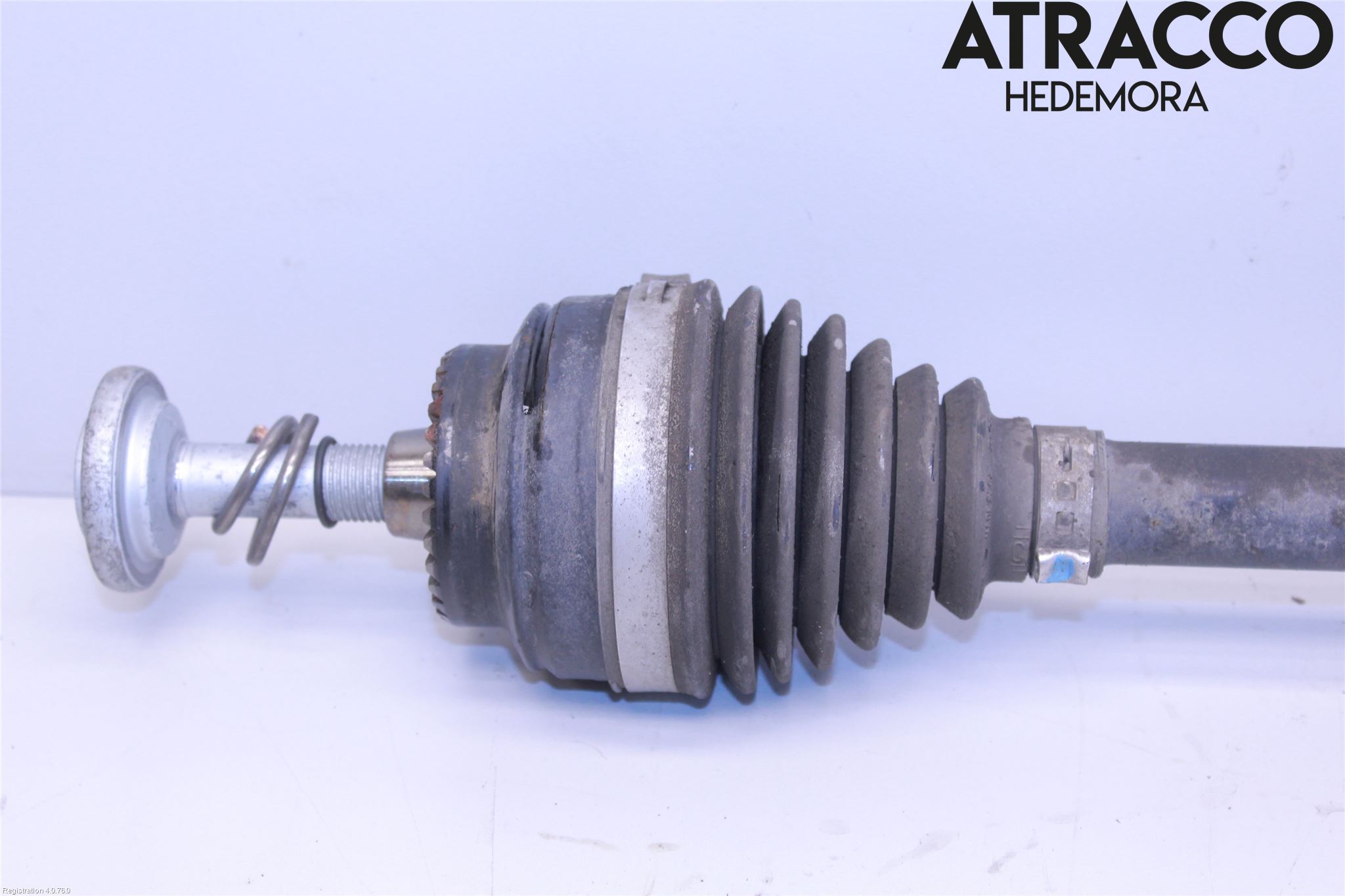 BMW 2 F45 Active Tourer 14-21 Drivaxel Bak Höger