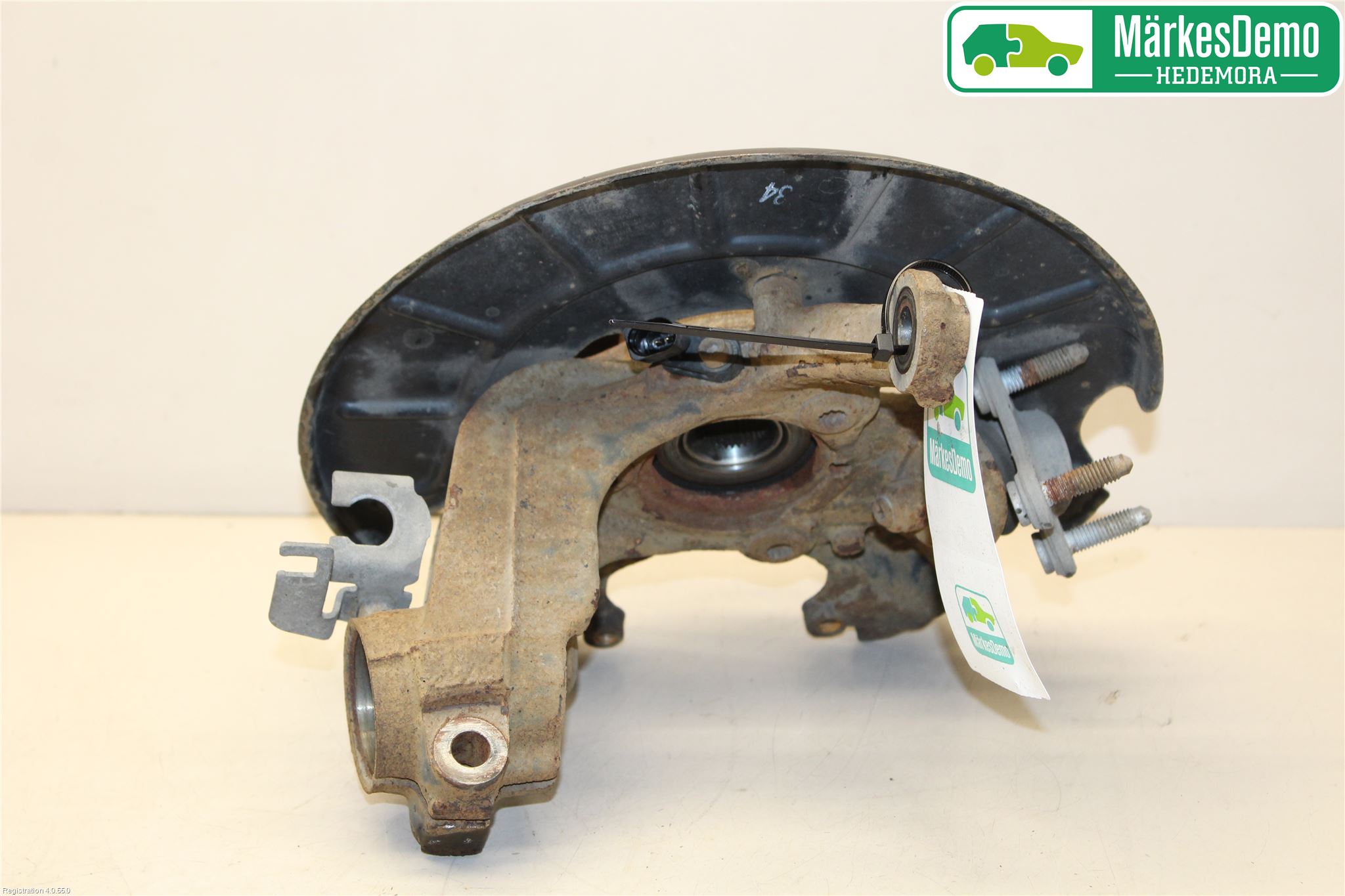 Volkswagen VW GOLF VI 09-13 Styrspindel Lagerhus Hö