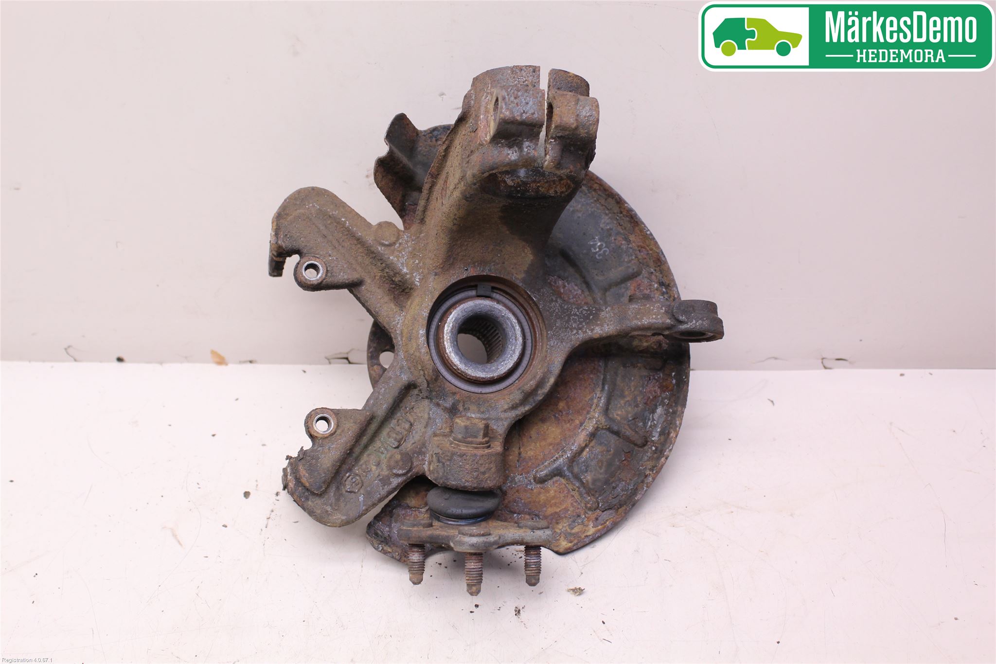 Audi A1/S1 11-18 Styrspindel Lagerhus Hö