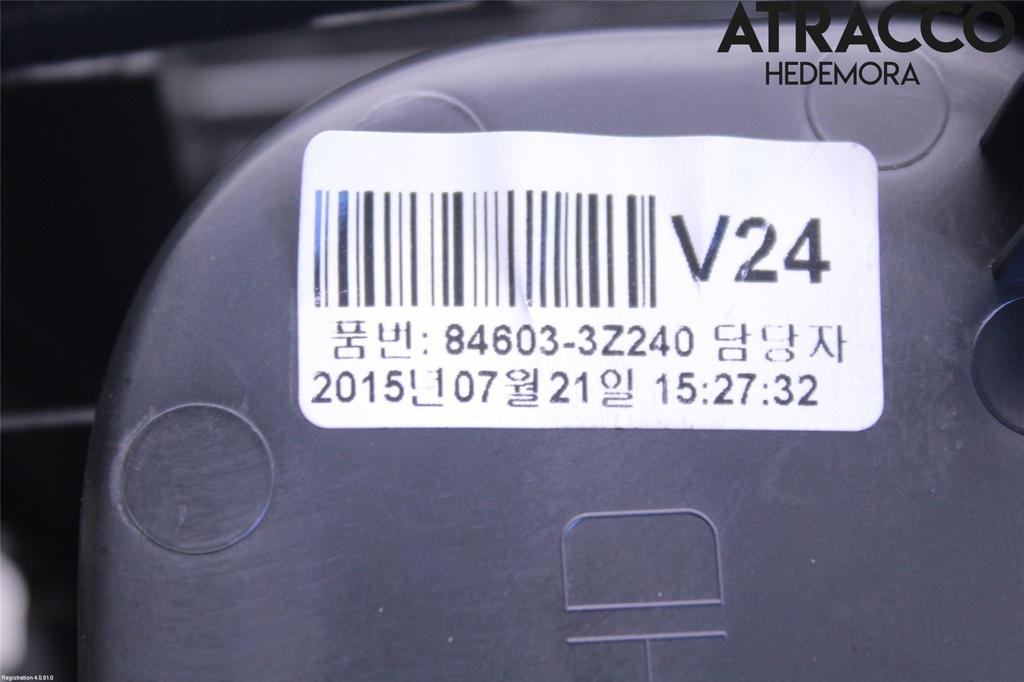Hyundai i40 16-18 Instrumentkonsoll Mitt