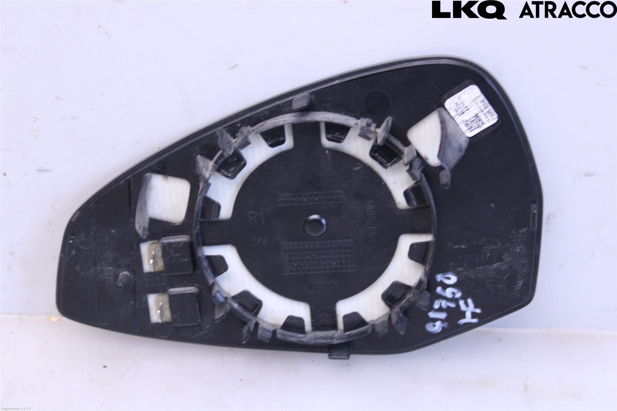 Audi A4/S4 B9 16-19 Spegelglas Hö