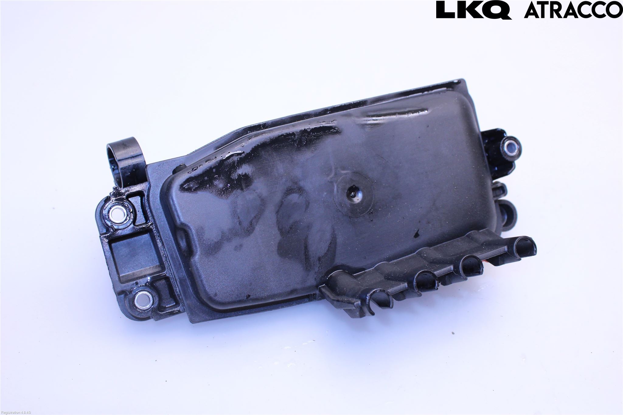 Mercedes-Benz MB E-KLASS (W212) 09-16 Vacuumtank