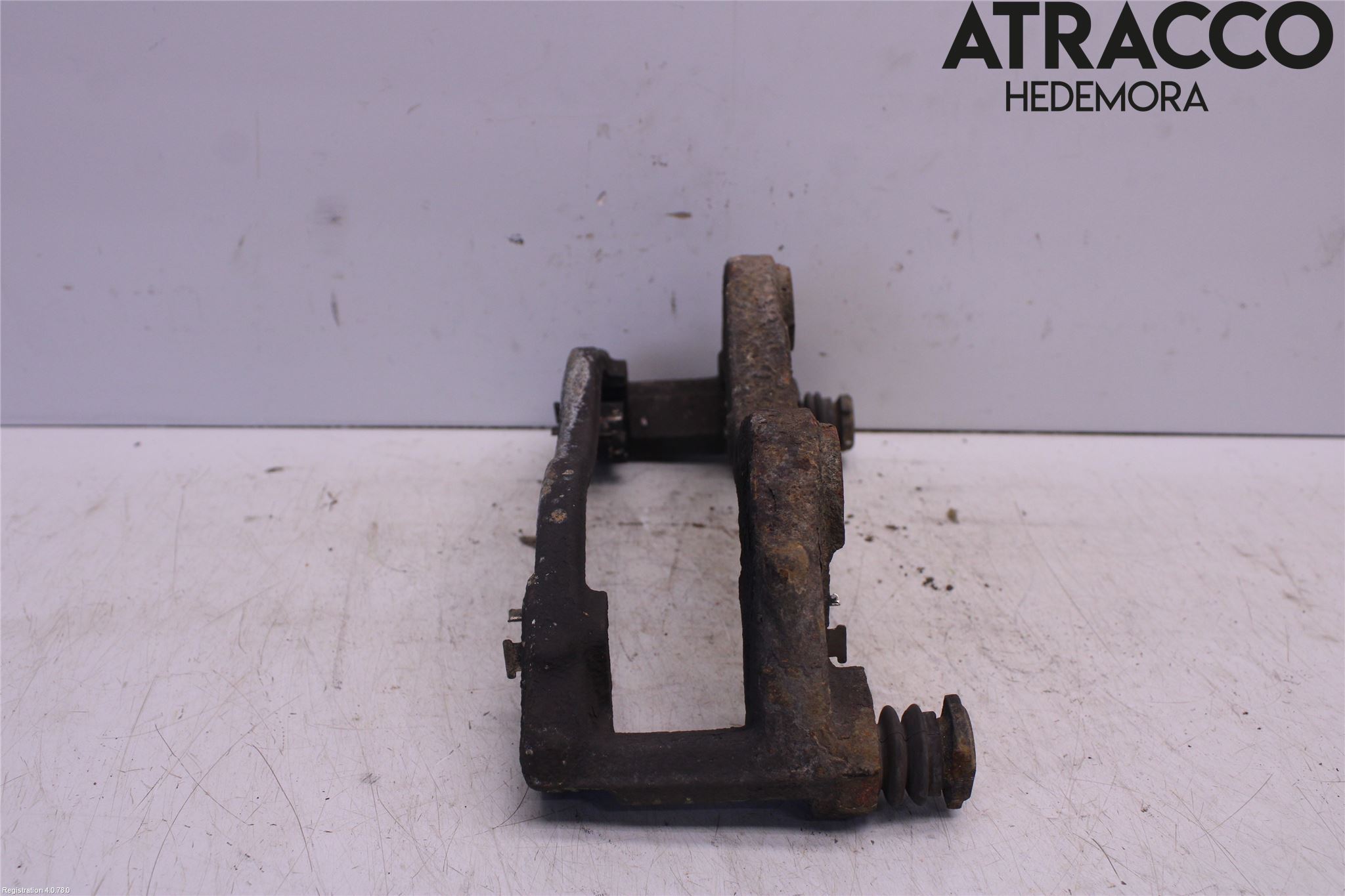 Ford TRANSIT SKÅP/BUSS 14-22 Bromsokshållare