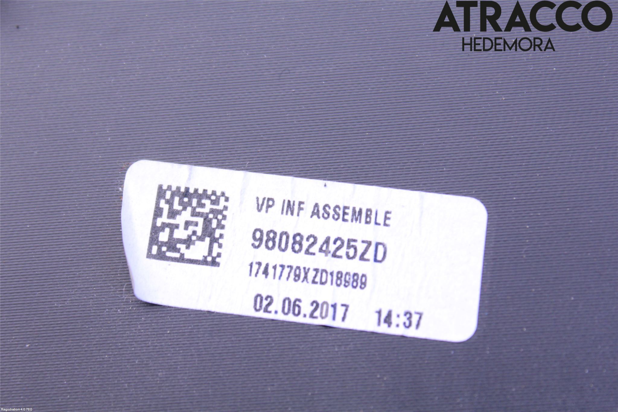 Toyota PROACE II 16- Handskfack