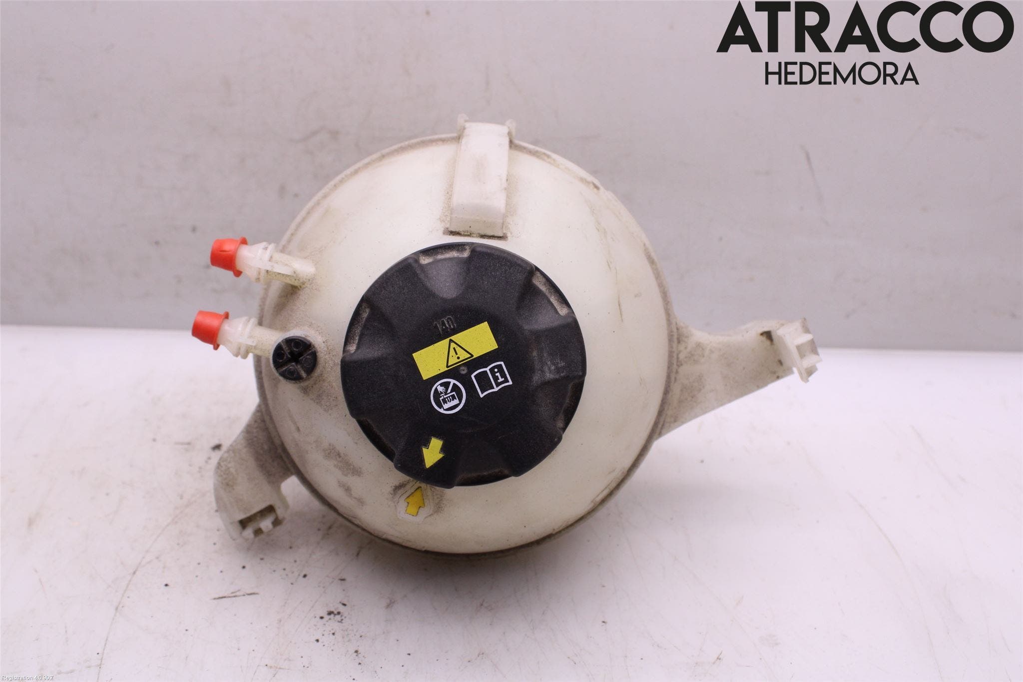 BMW 5 G30/G31/F90 17-23 Expansionstank