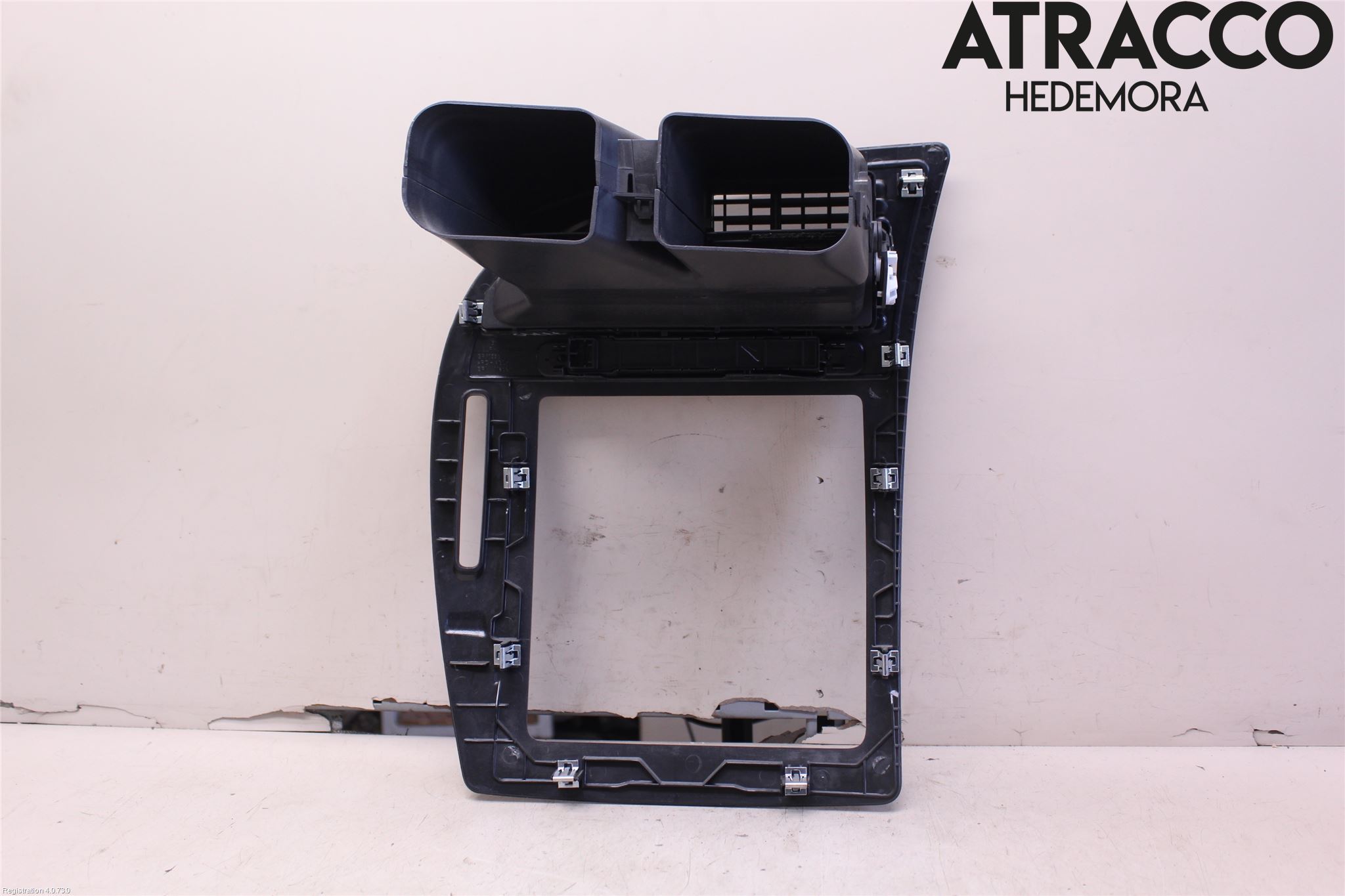Saab 9-7X Instrument-Radio Sarg