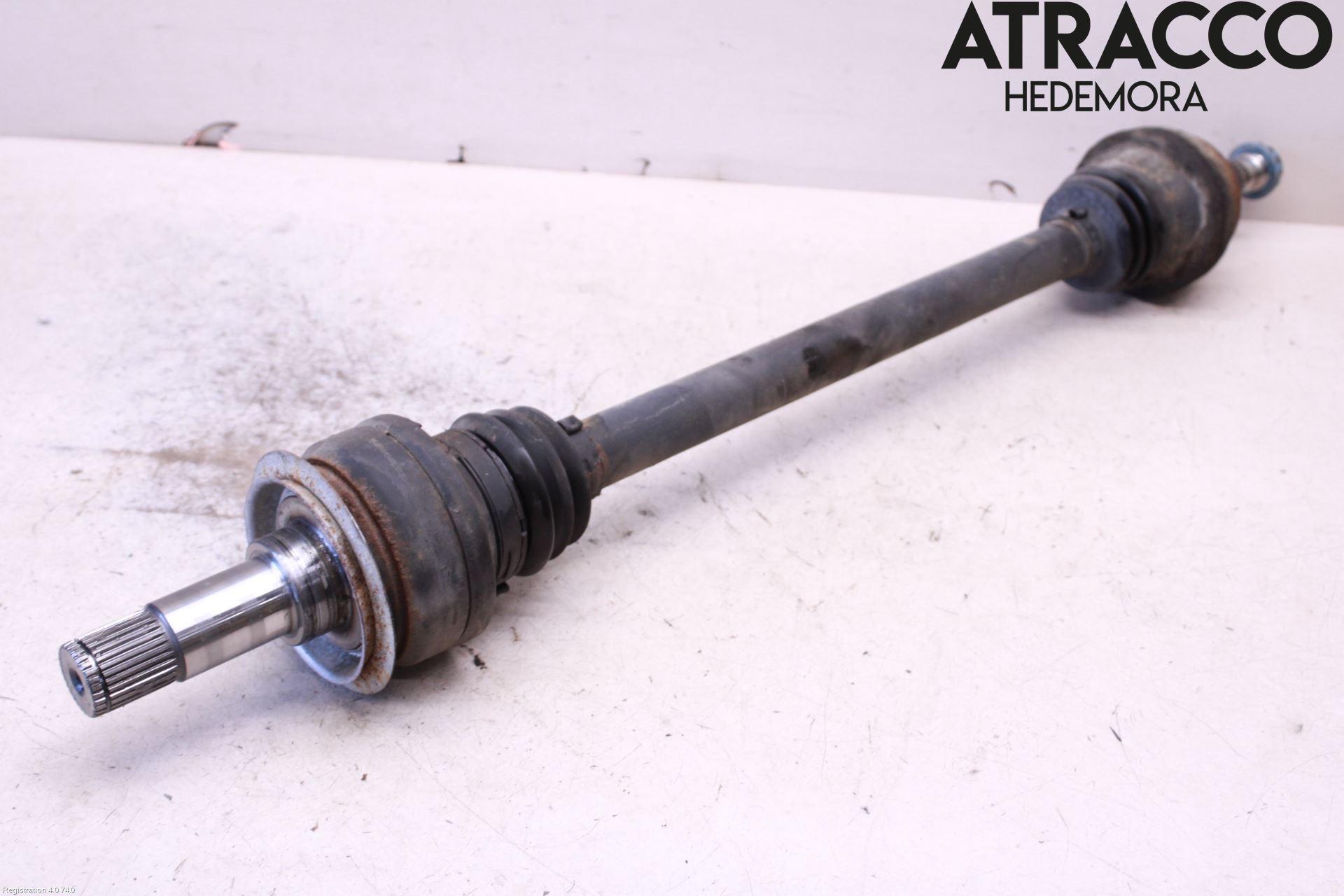 Mercedes-Benz MB E-KLASS (W213) 16-23 Drivaxel Bak Höger