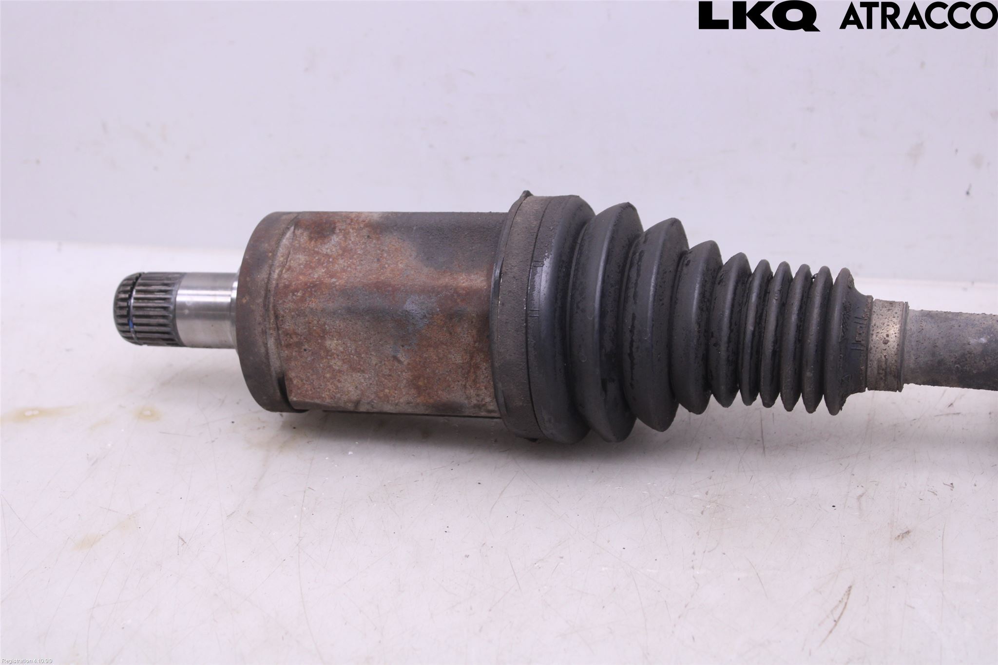 BMW 3 E90/91 SED/TOU 05-12 Drivaxel Fram Vänster