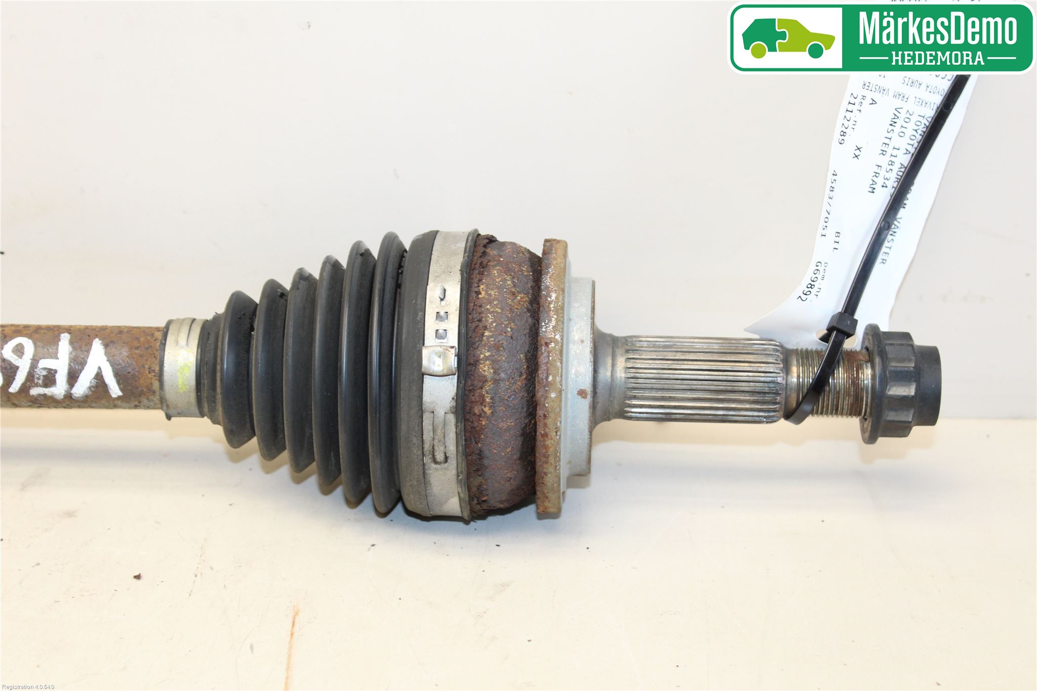 Toyota AURIS 10-12 Drivaxel Fram Vänster