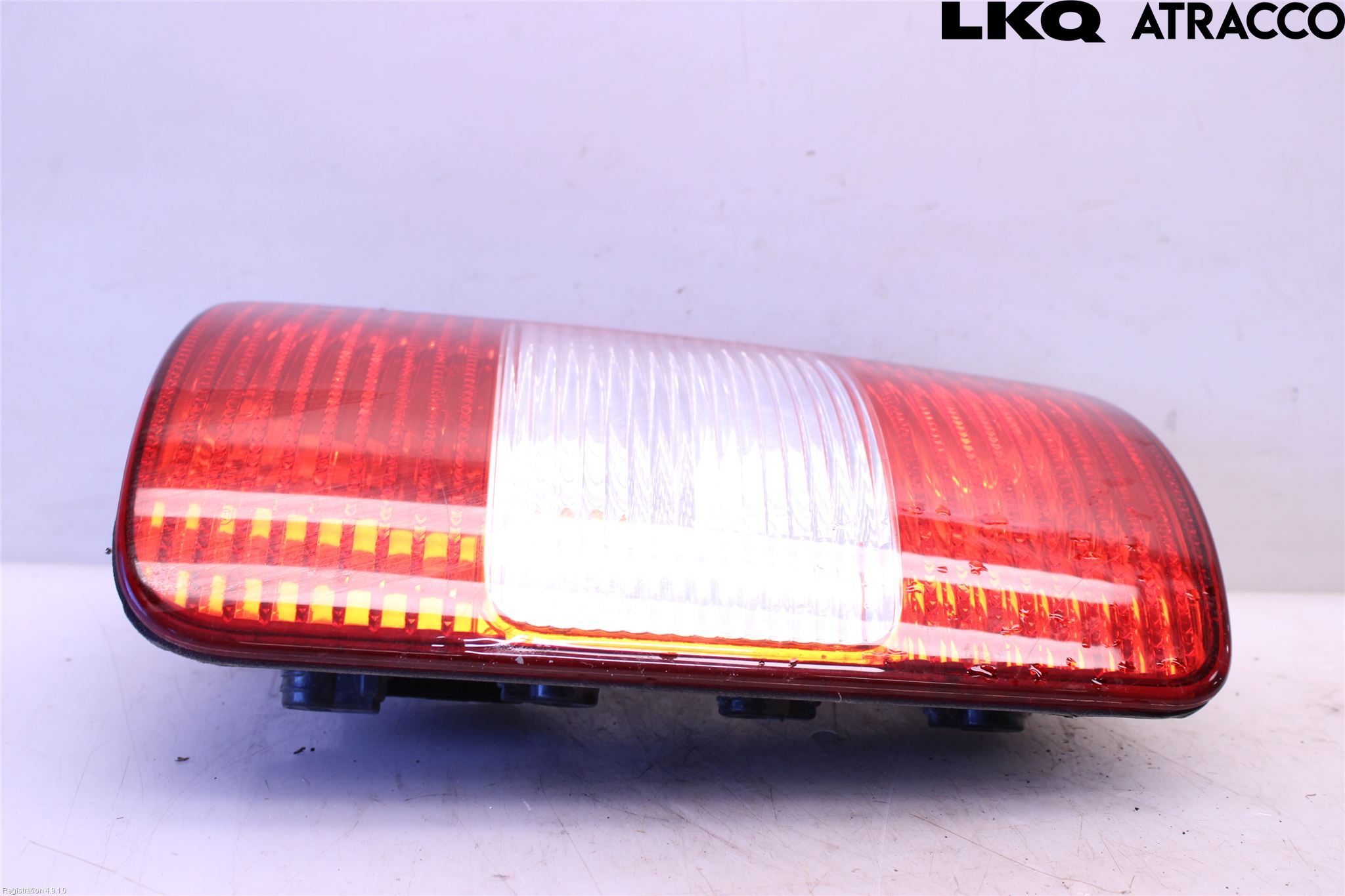 Volkswagen VW CADDY      04-10 Bakljus Höger