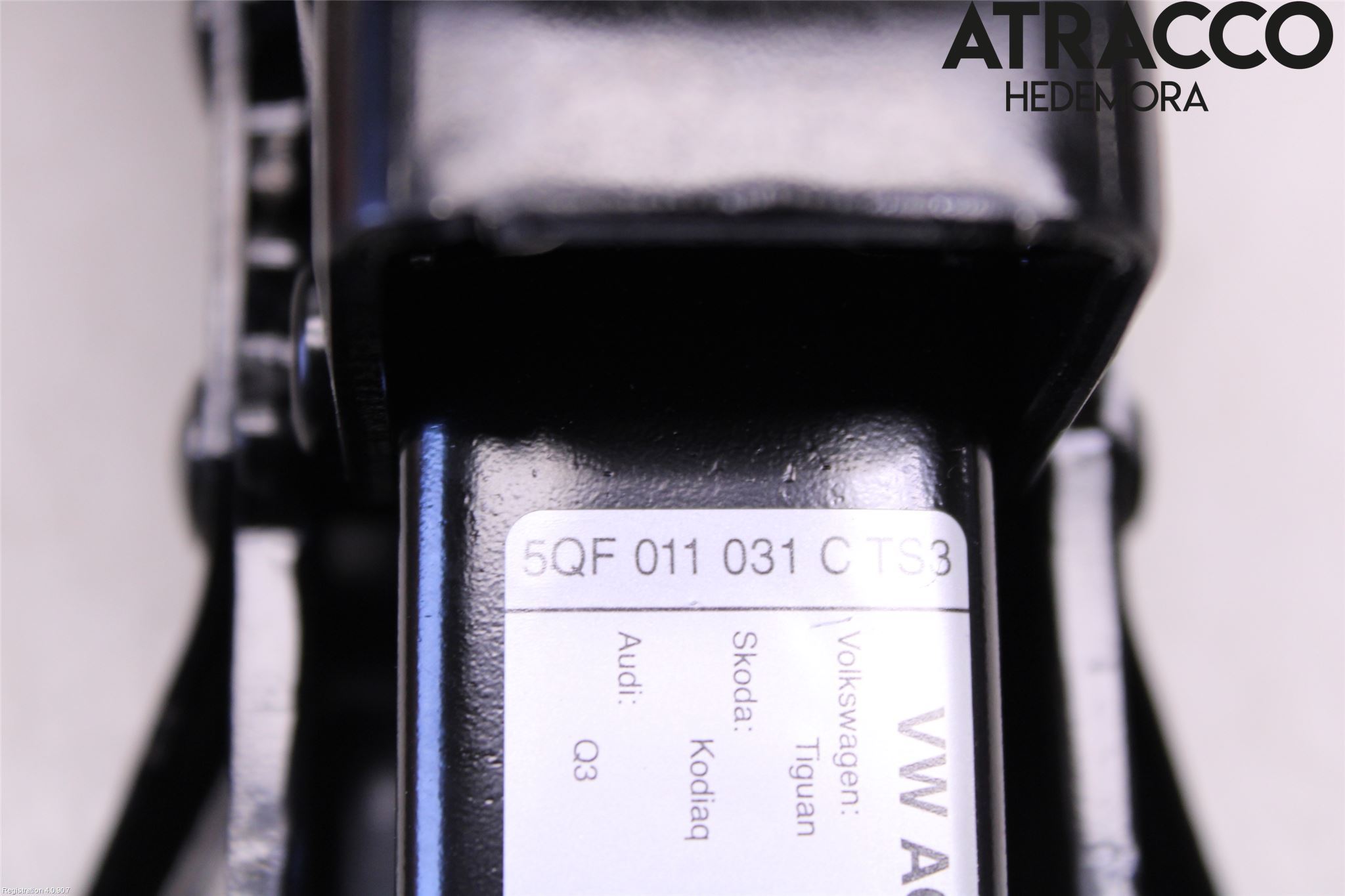 Volkswagen VW TIGUAN 16-24 Domkraft