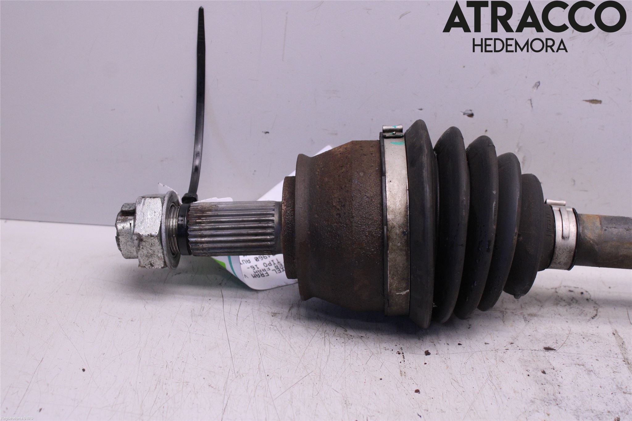 Fiat TIPO/CROSS 16- Drivaxel Fram Vänster