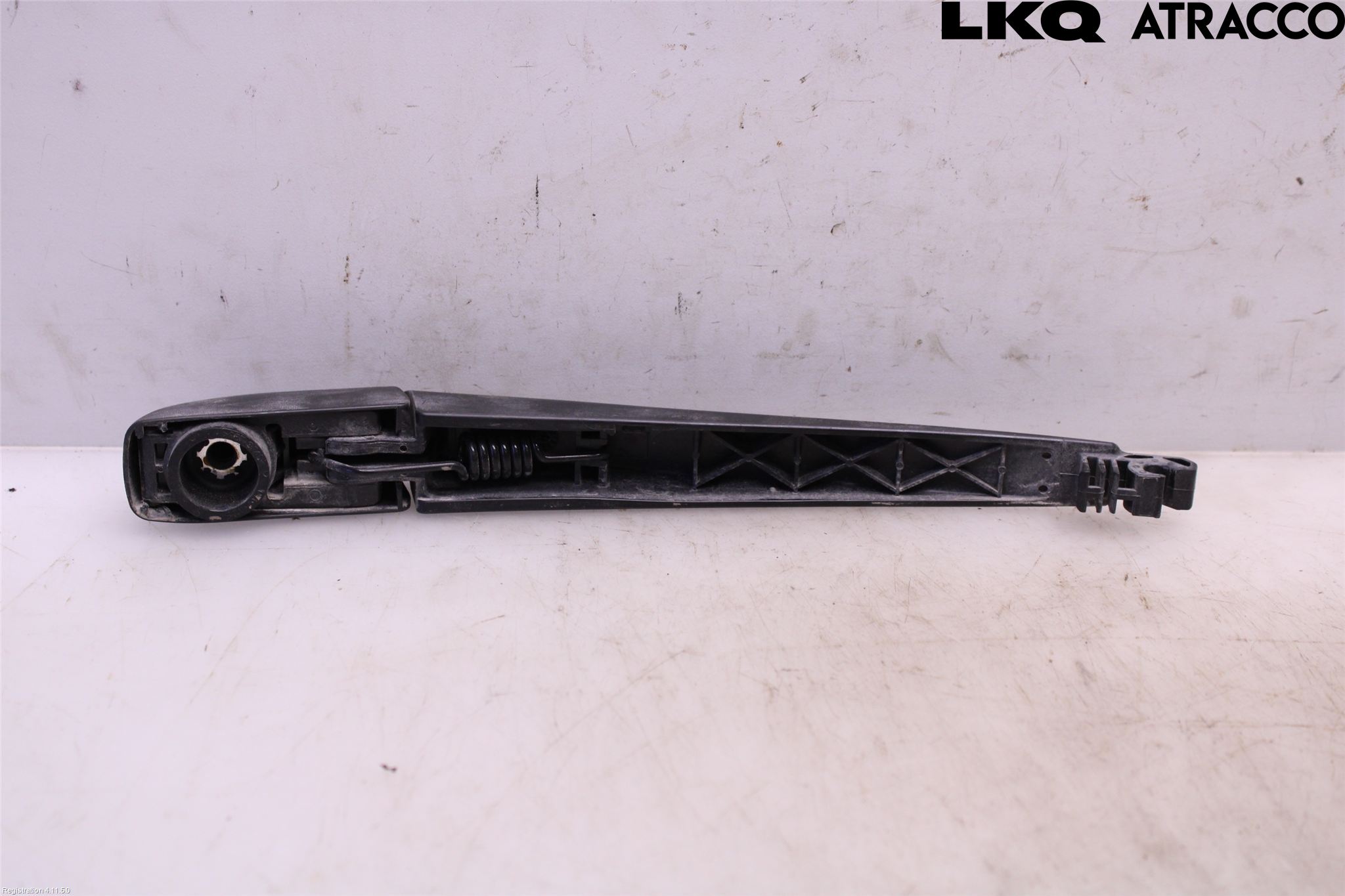 Toyota YARIS XP21 20- Torkararm-Bakruta