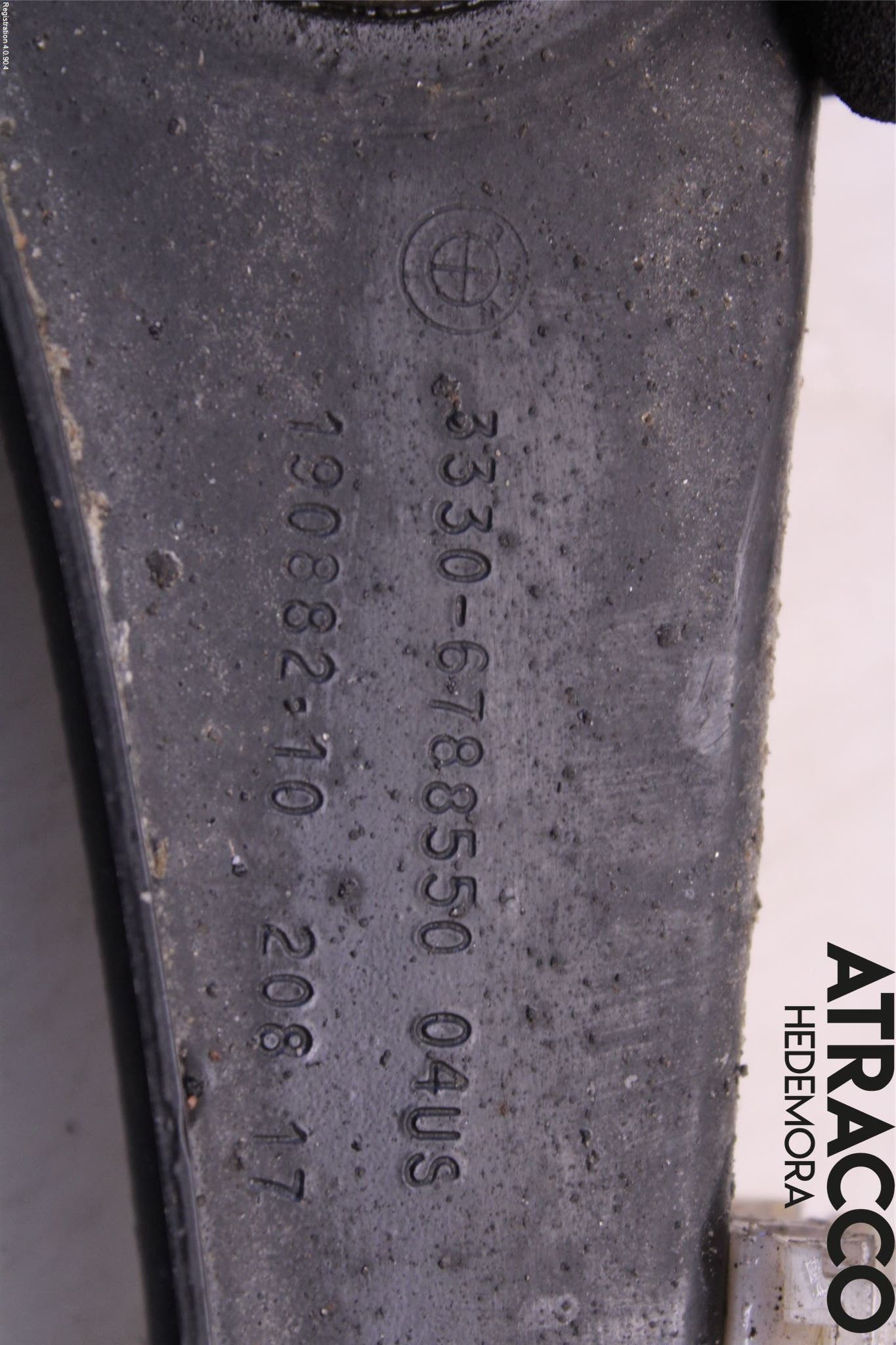 BMW X4 F26 14-18 Bärarm Bak Höger