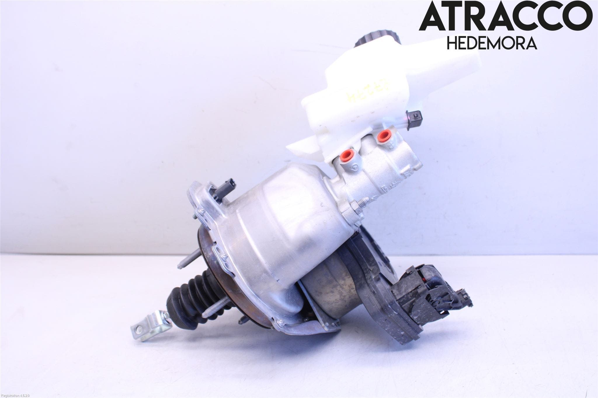 Toyota YARIS CROSS XP21 21- Bromsservo