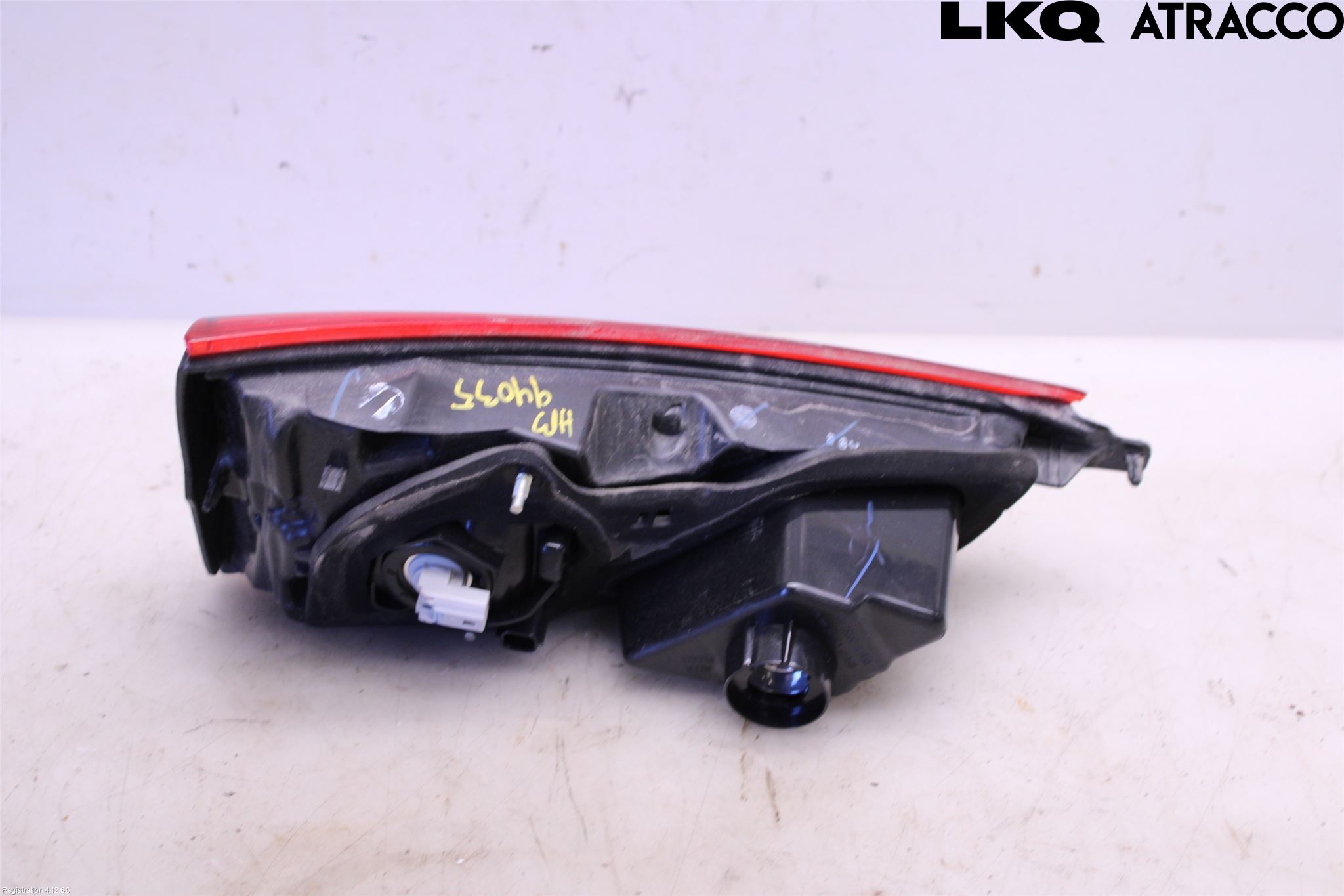 Nissan QASHQAI 14-17 Bakljus Lucka Hö